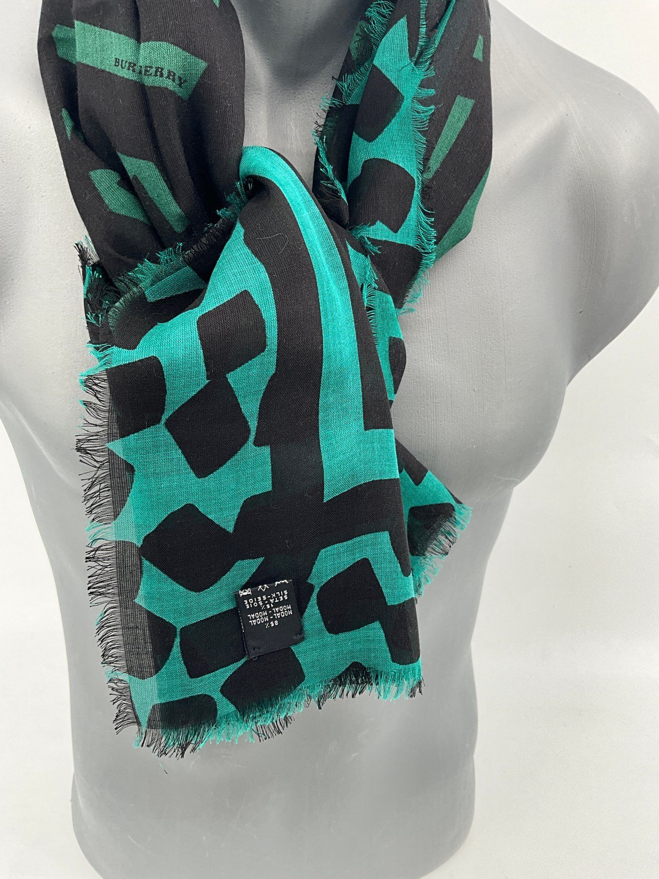 Burberry Silk stole Burberry Size ONE SIZE - 8 Thumbnail