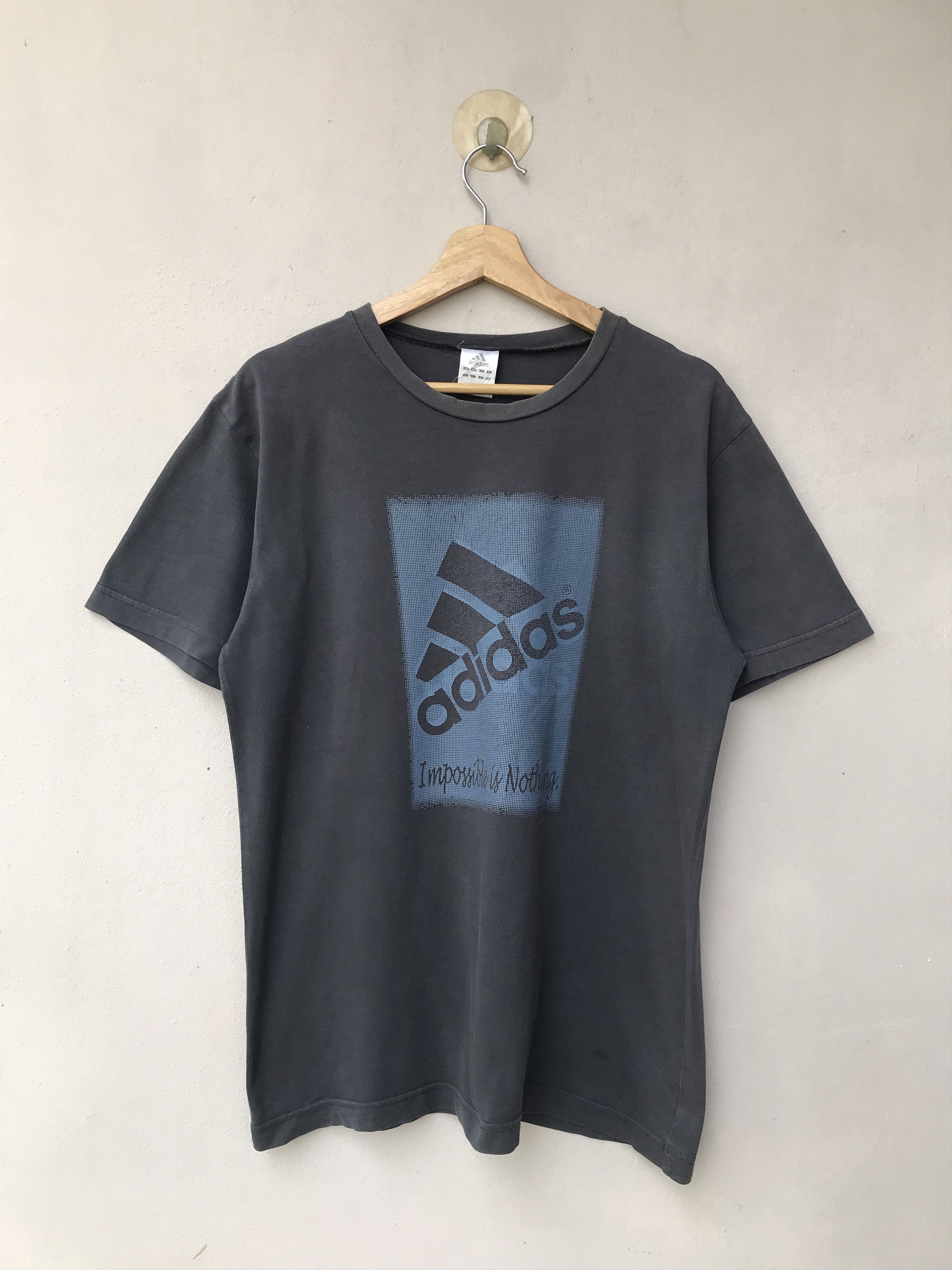 Adidas Super Rare Vintage Y2k Adidas Tee Size US L / EU 52-54 / 3 - 1 Thumbnail