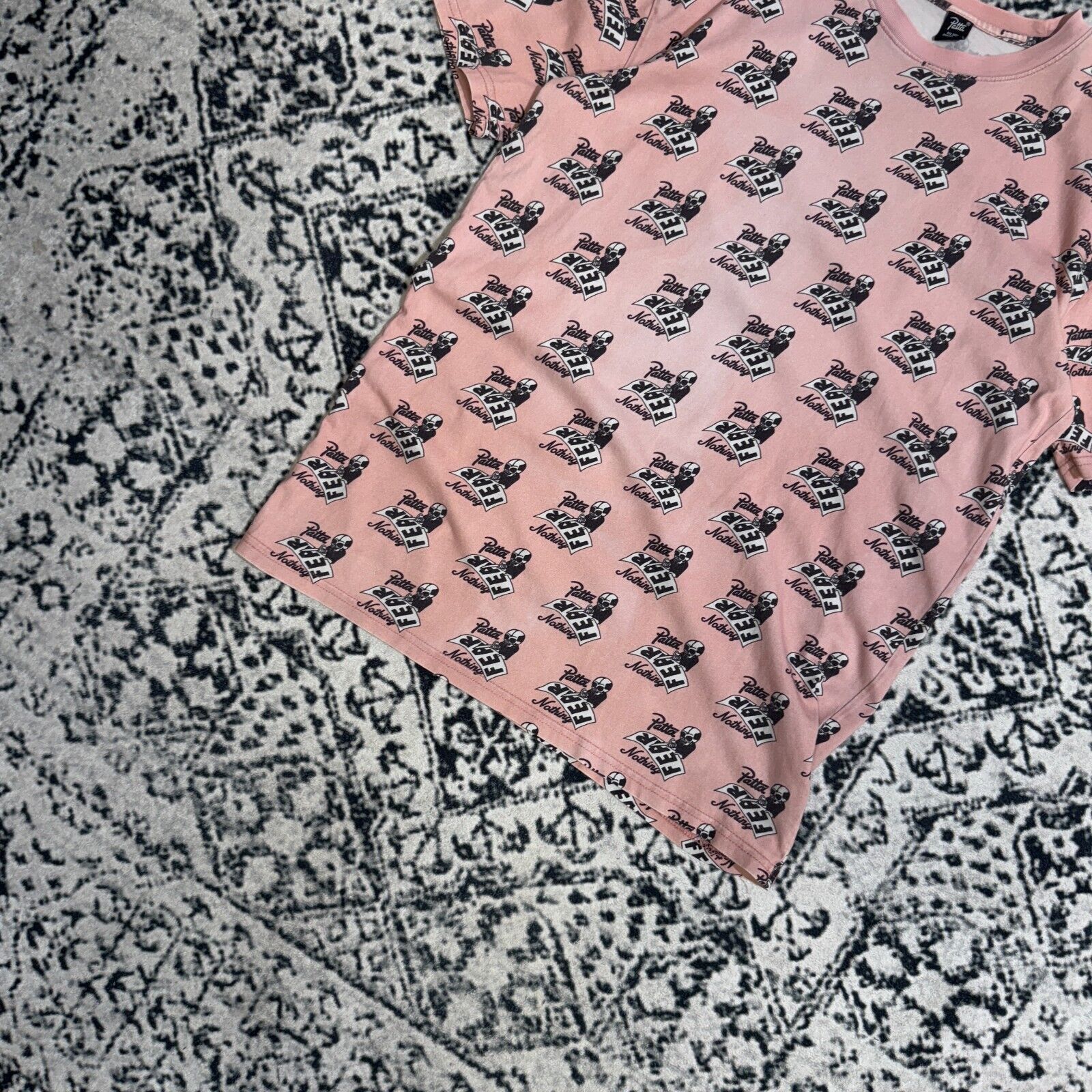 Patta × Vintage Vintage Patta Pink Cotton T-Shirt Size L Allover Print Y2K Size US L / EU 52-54 / 3 - 2 Thumbnail