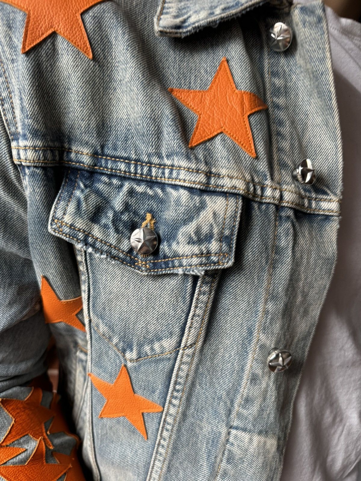 Amiri Amiri Orange Stars denim jacket Size US L / EU 52-54 / 3 - 4 Thumbnail