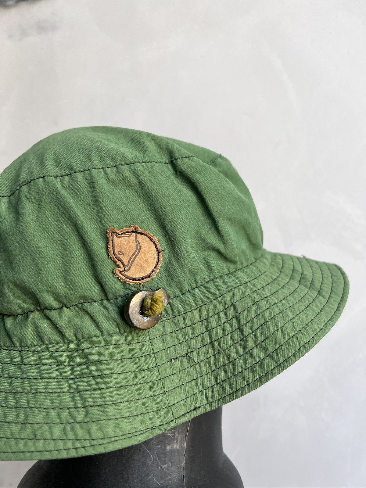 Fjallraven Vintage Fjallraven Green Bucket Hat Streetwear Size ONE SIZE - 4 Thumbnail