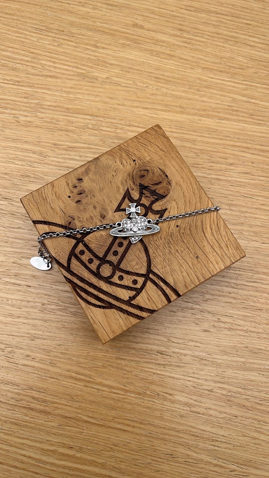 Vivienne Westwood o1f1d3z1025 Size: OS / Reverse Heart Bracelet in Silver Size ONE SIZE - 1 Preview