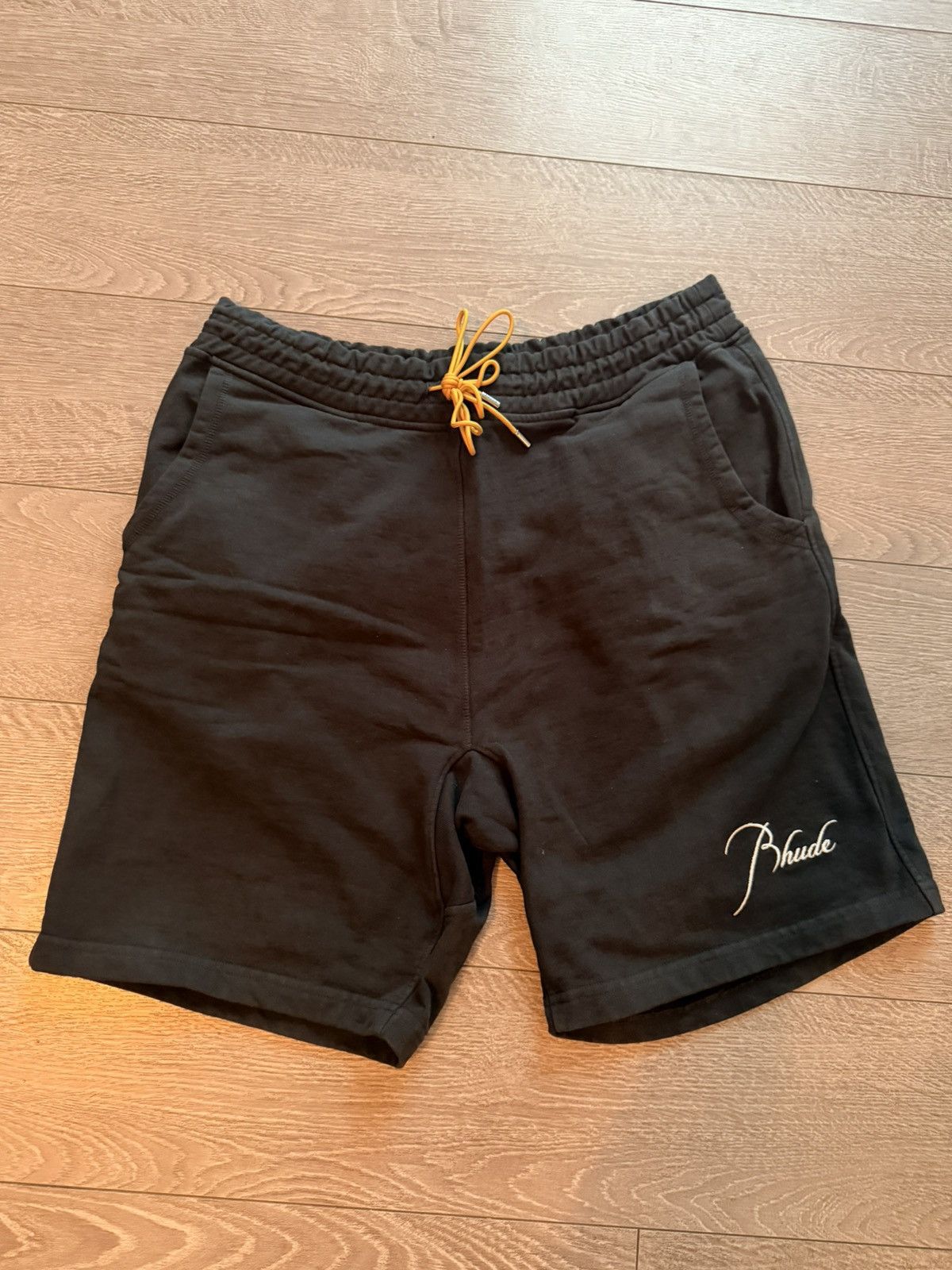 Rhude Rhude XL shorts Size US 44 / EU 60 - 1 Thumbnail