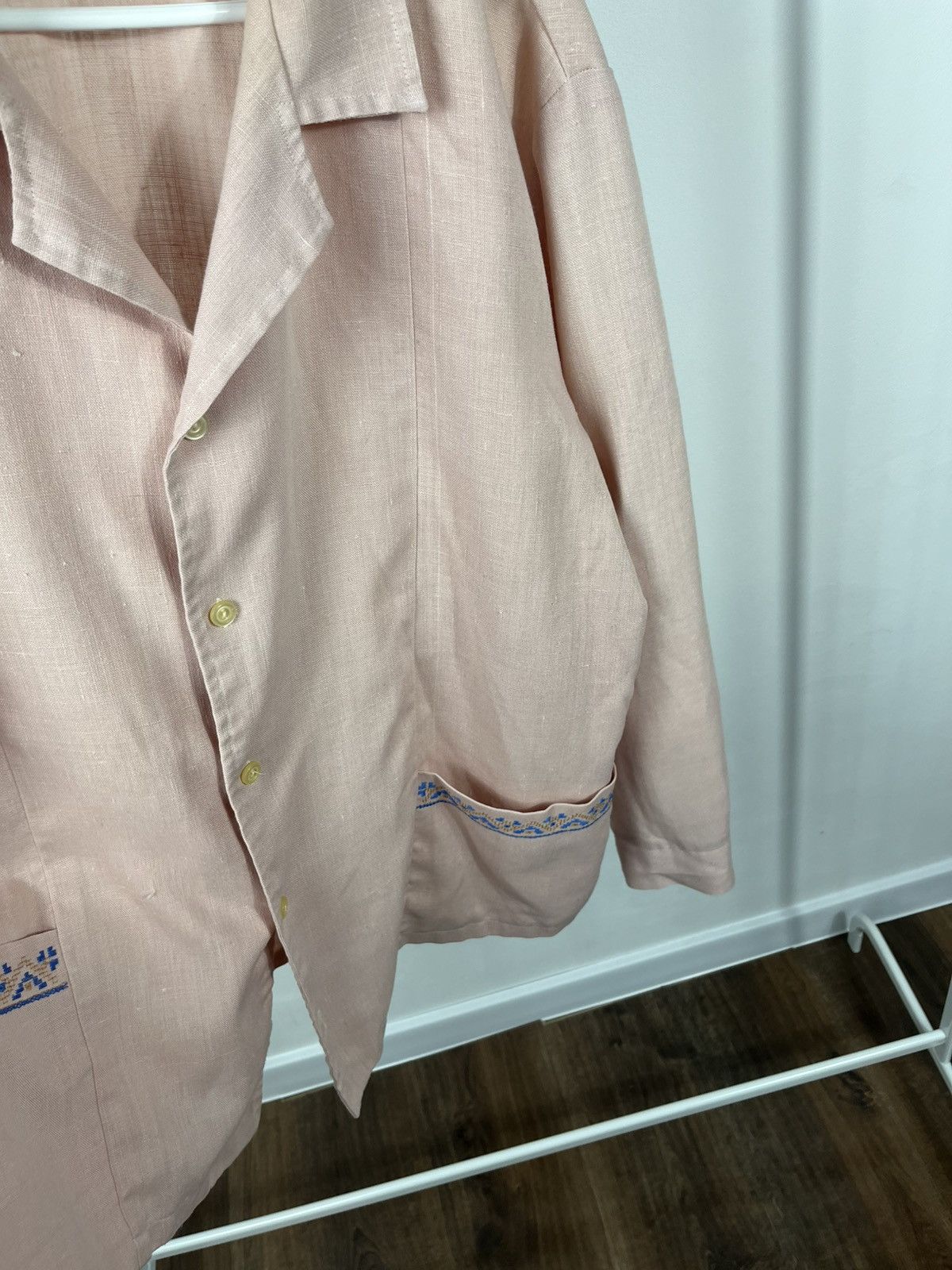 Vintage Vintage Pink Linen Folk Style Shirt with Embroidered Pockets Size US XL / EU 56 / 4 - 6 Thumbnail