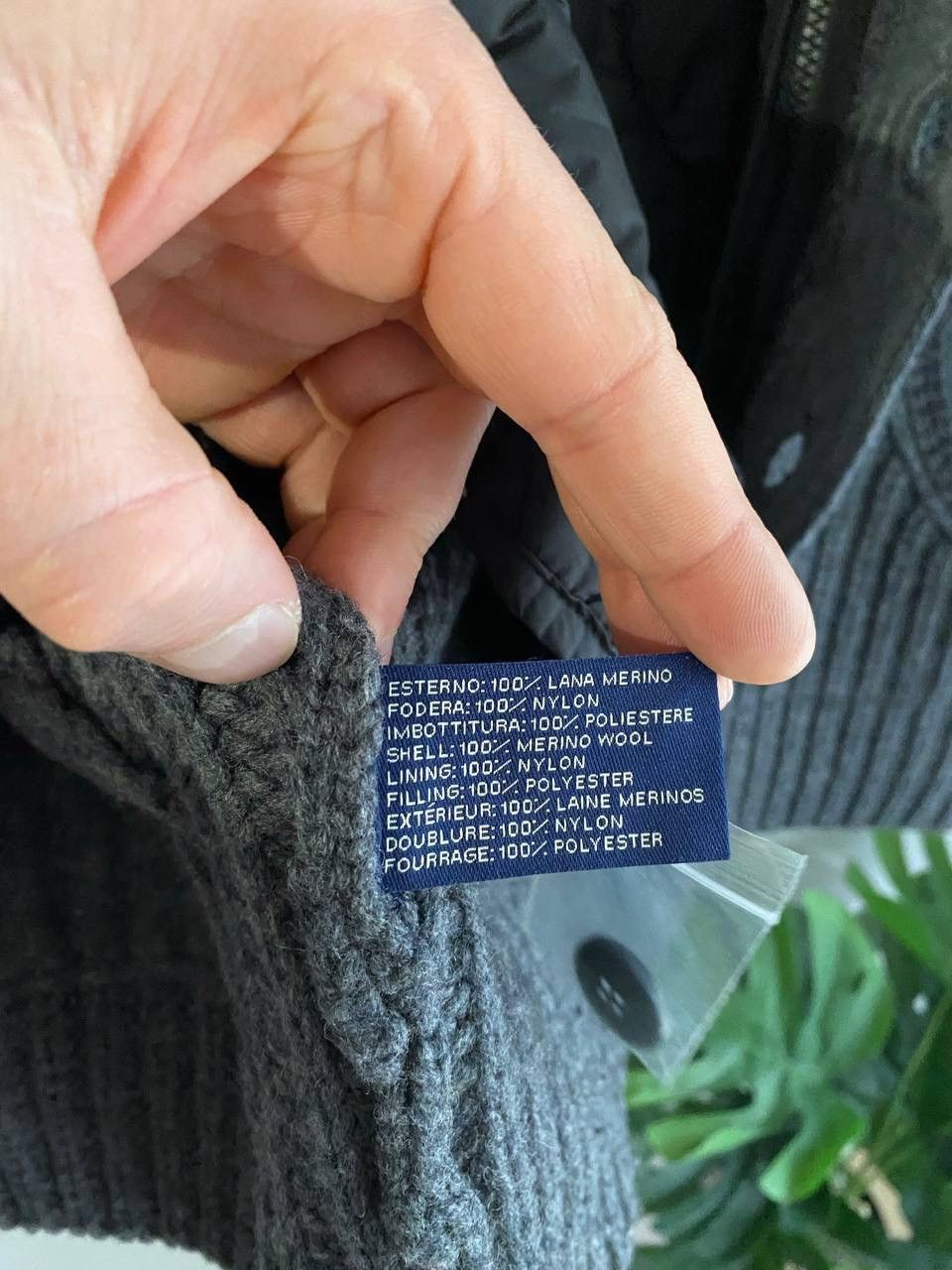 Boggi Boggi Milano Knit Merino Wool Button Cardigan Vest Lining, S Size US S / EU 44-46 / 1 - 15 Thumbnail