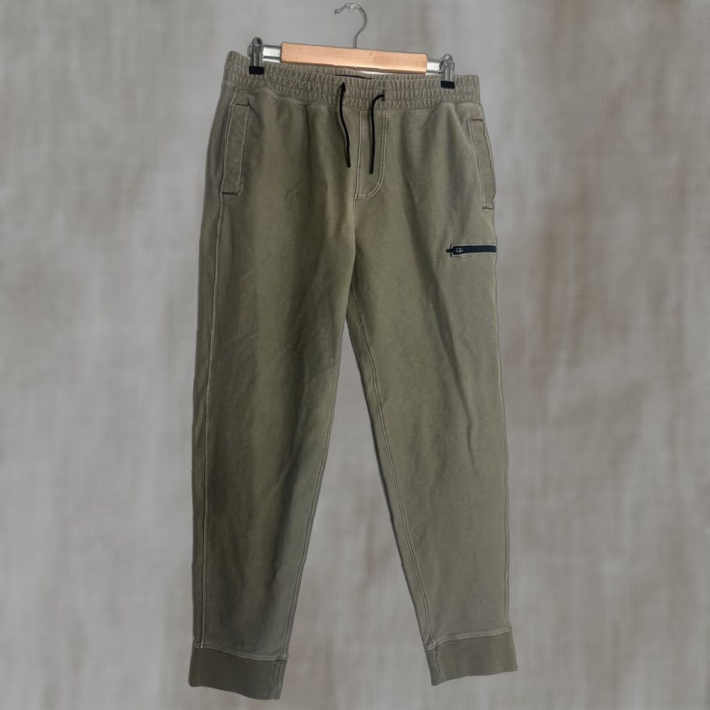 Abercrombie & Fitch Abercrombie & Fitch Mens Cargo Joggers Olive Green 32x28 Cotton Blend Size US 31 - 1 Thumbnail