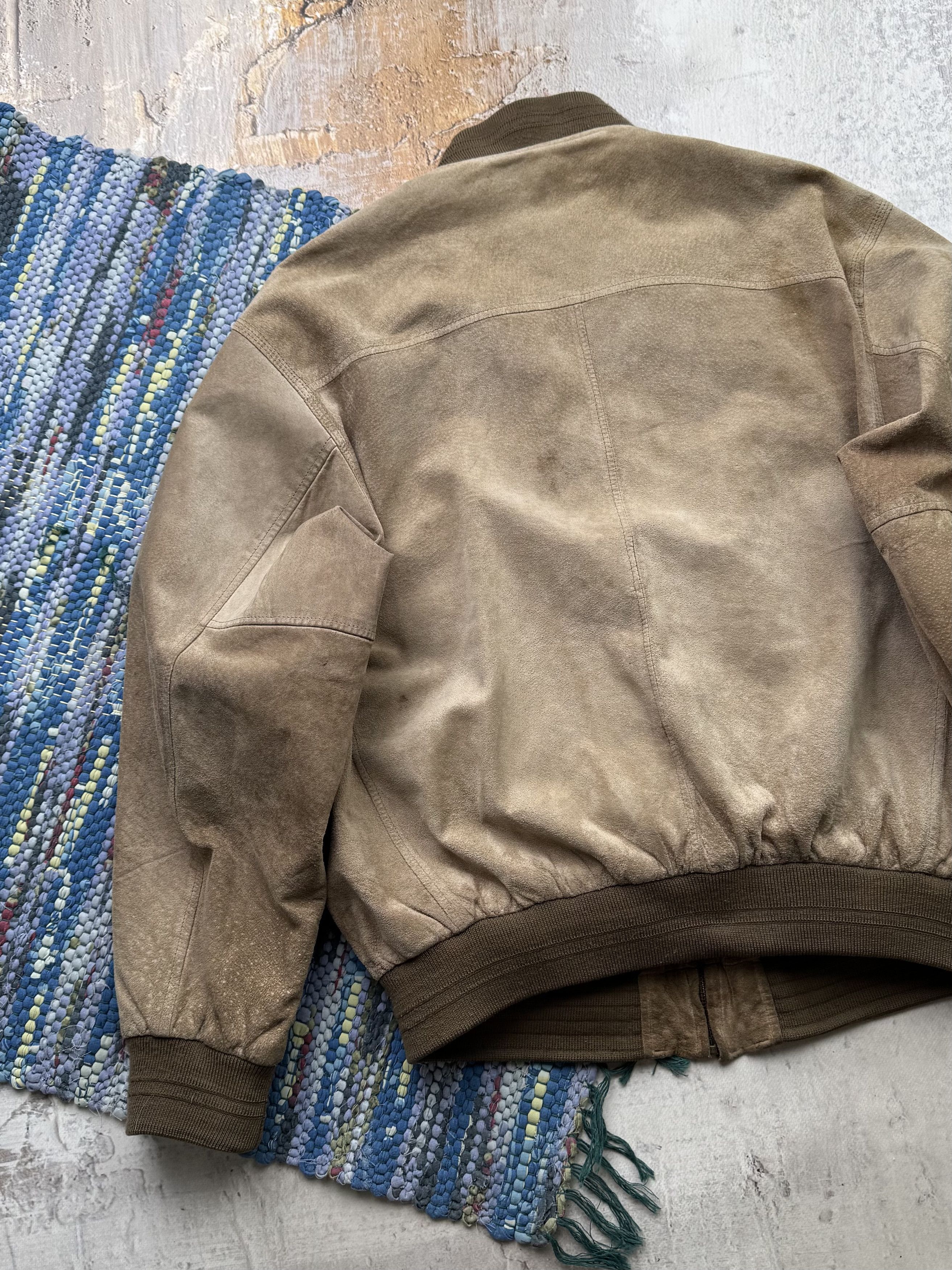 Japanese Brand Vintage Suede Leather Faded Bomber Jacket A576D15(224) Size US M / EU 48-50 / 2 - 16 Thumbnail