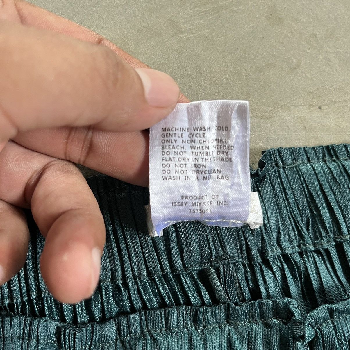 Issey Miyake × Pleats Please Issey Miyake Pleats please trousers Size US 30 / EU 46 - 4 Thumbnail