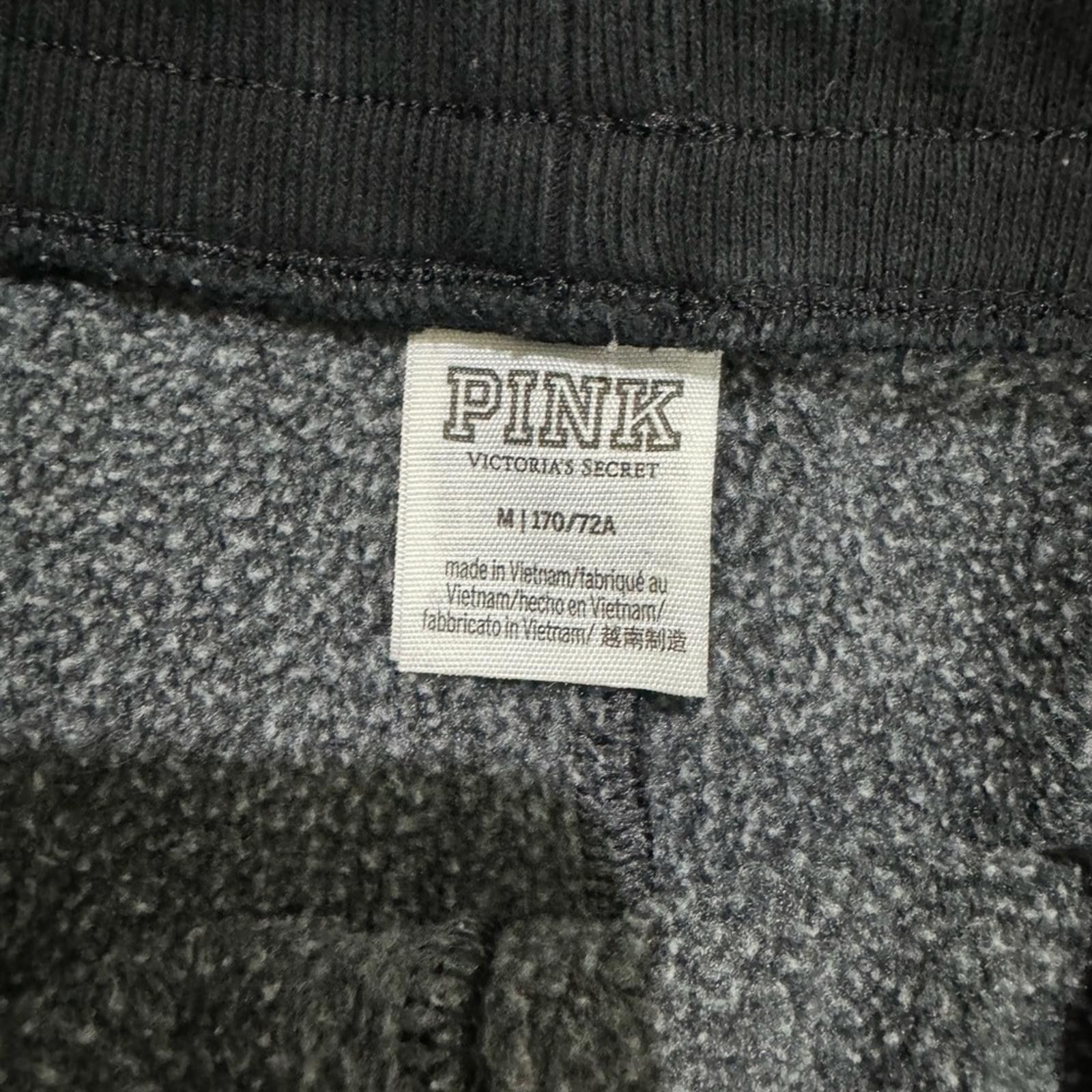 Designer Victoria’s Secret PINK Black Lined Sweat Short- Size Medium Size 32" / US 10 / IT 46 - 4 Thumbnail