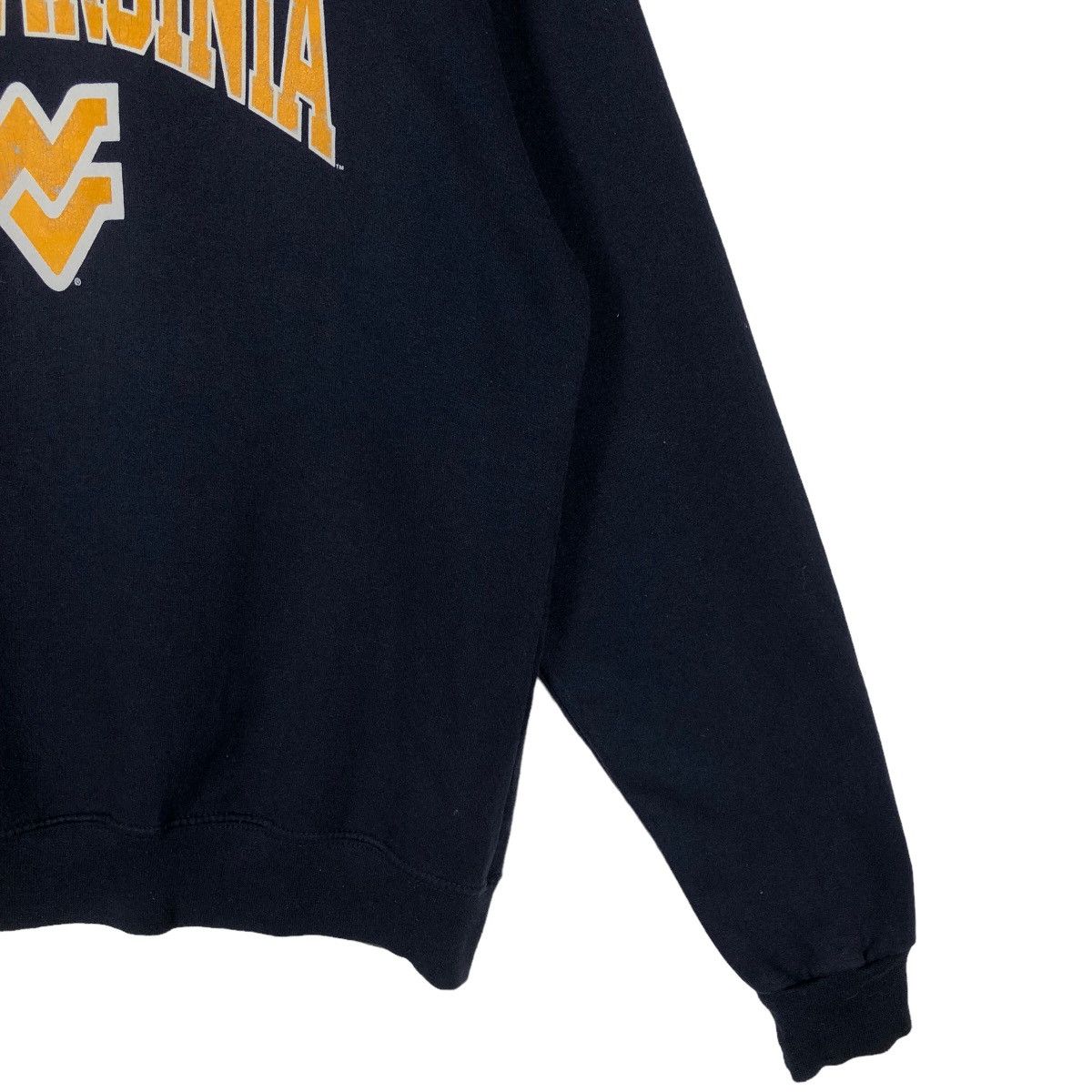 Champion Vintage Sweatshirt Champion West Virginia Spell Out BigLogo Size US M / EU 48-50 / 2 - 4 Thumbnail