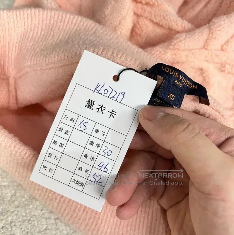Louis Vuitton Louis Vuitton Pink Wool A. Size 22" - 7 Thumbnail
