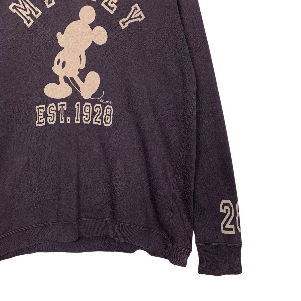 Disney Vintage Disney Mickey Mouse Crewneck Sweatshirt Size US L / EU 52-54 / 3 - 4 Thumbnail