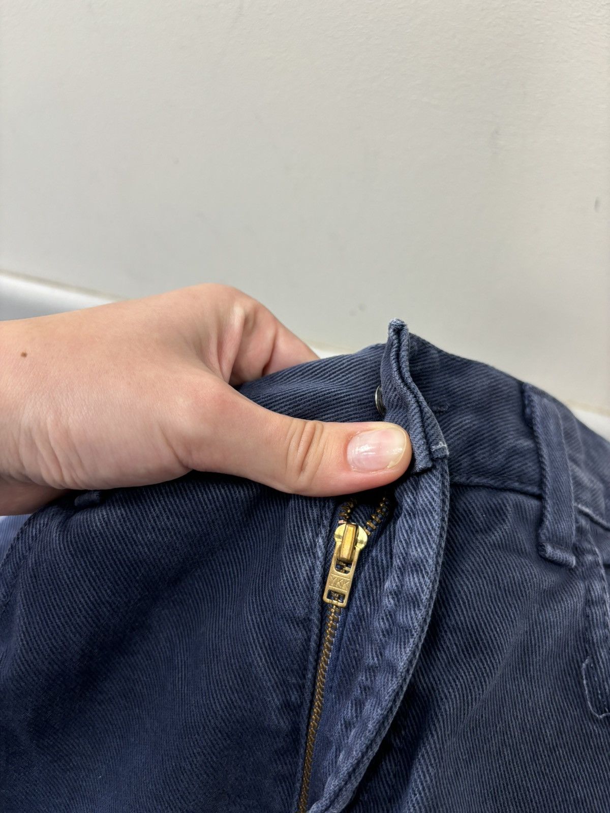 Trussardi Vintage 90s Trussardi Women’s Navy Straight Fit Denim Jeans Size 34" / US 12 / IT 48 - 11 Thumbnail