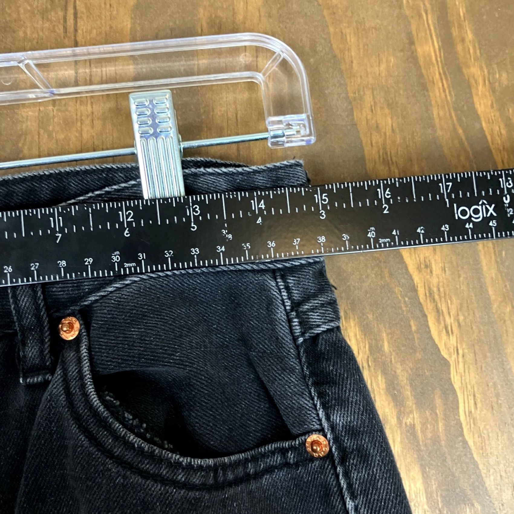 Vintage S.O.N.G Womens Jeans Black Denim High Rise Classic Mom Distressed 9/29 Jeans 29in 27.5in Inseam Regular Size 9 Ladies Boys Girls Mens Womens Size 29" - 6 Thumbnail