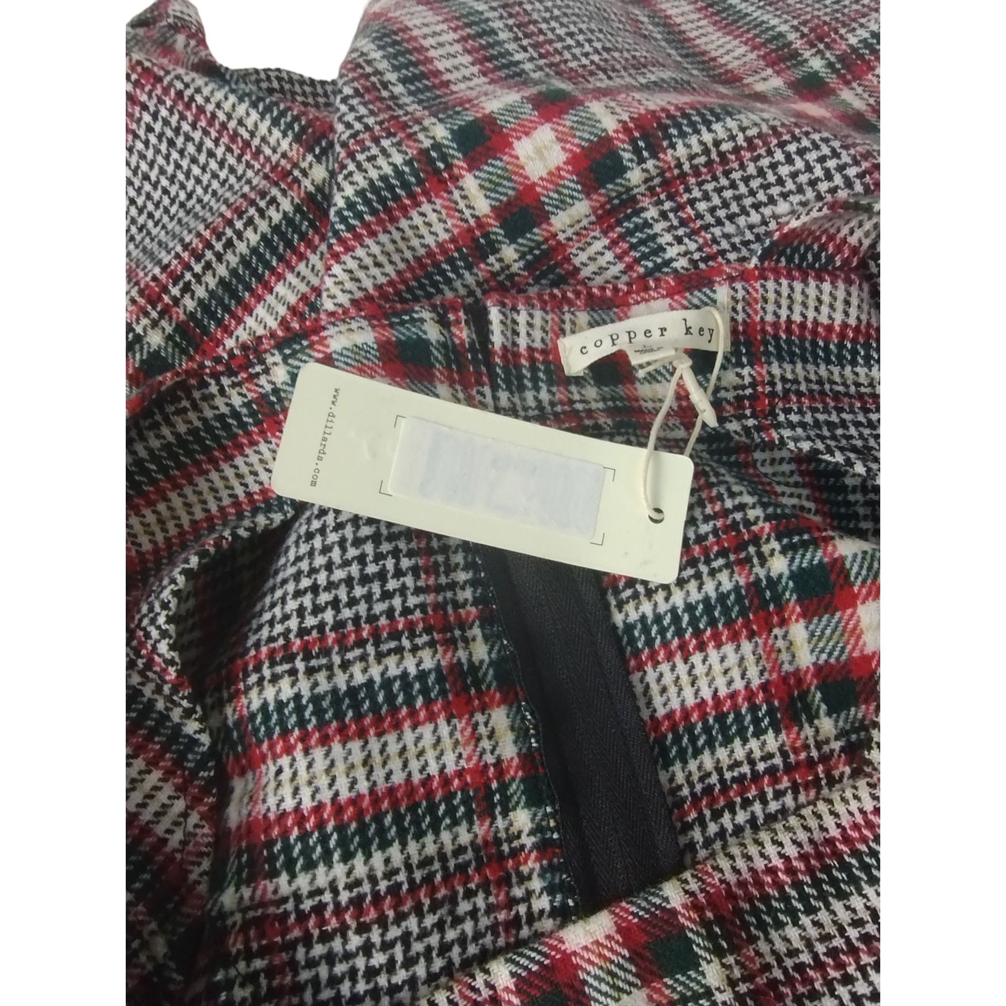 Dillard's Copper Key Juniors Size Large Warm Polyester Black and Red P Size L / US 10 / IT 46 - 5 Thumbnail