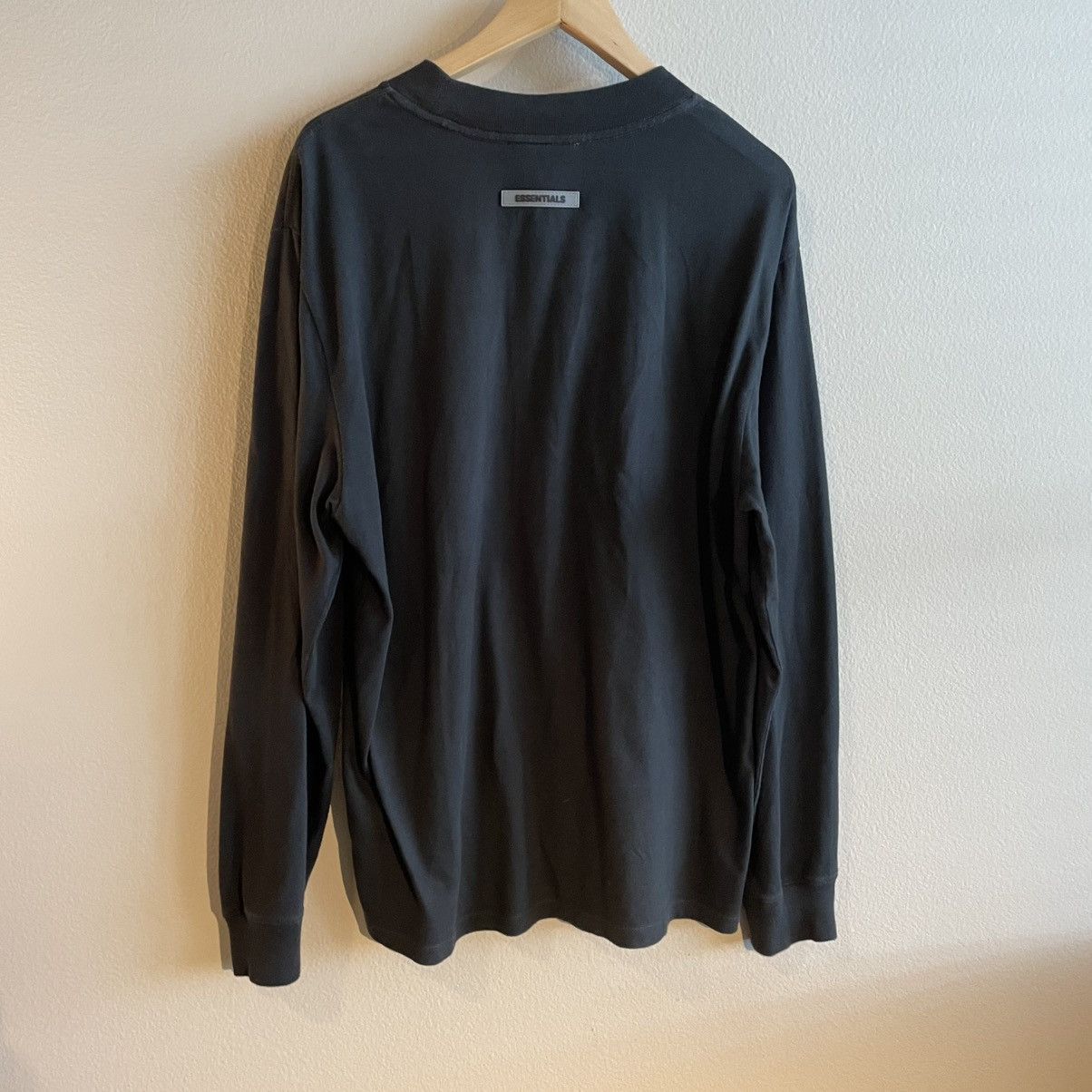 Essentials × Fear of God Essentials fear of god size Small long sleeve tshirt in grey Size US S / EU 44-46 / 1 - 7 Thumbnail