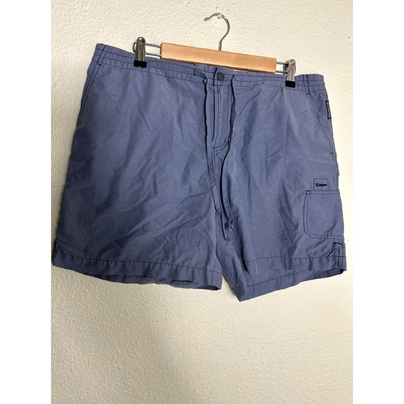 Vintage VINTAGE Columbia Womens Large Blue Shorts Cotton Nylon Drawstring 36x6 Cargo Women L Blue Cargo 36x6 Size 36" / US 14 / IT 50 - 2 Thumbnail