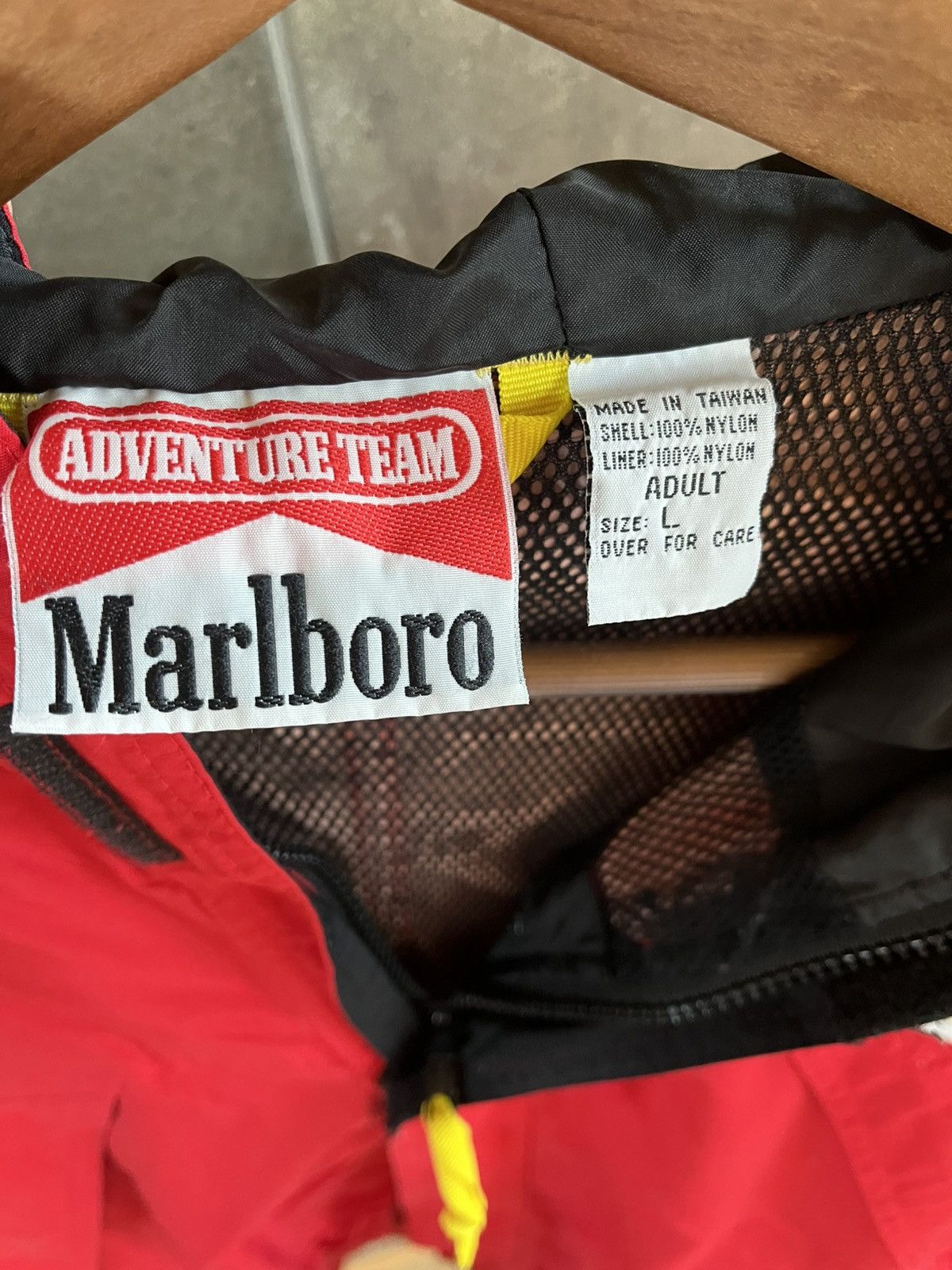 Marlboro Adventure Team Marlboro Adventure Team Rain Jacket Size US L / EU 52-54 / 3 - 3 Thumbnail