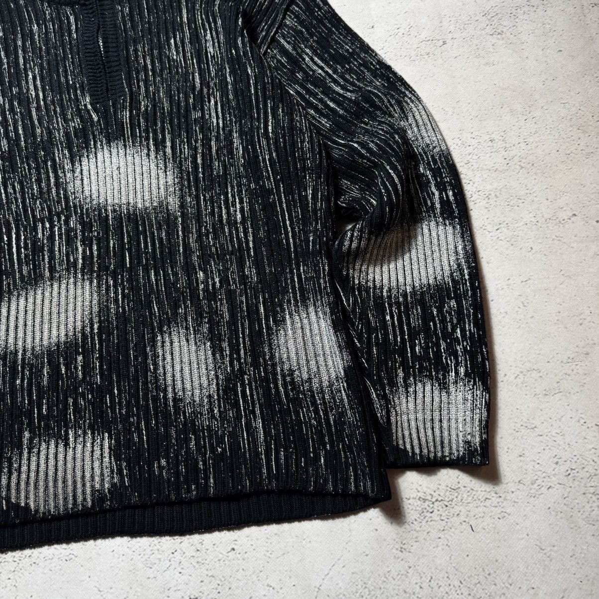 Japanese Brand × Vintage Vintage japanese Avant Garde Chain mail Style sweater y2k Size US L / EU 52-54 / 3 - 4 Thumbnail