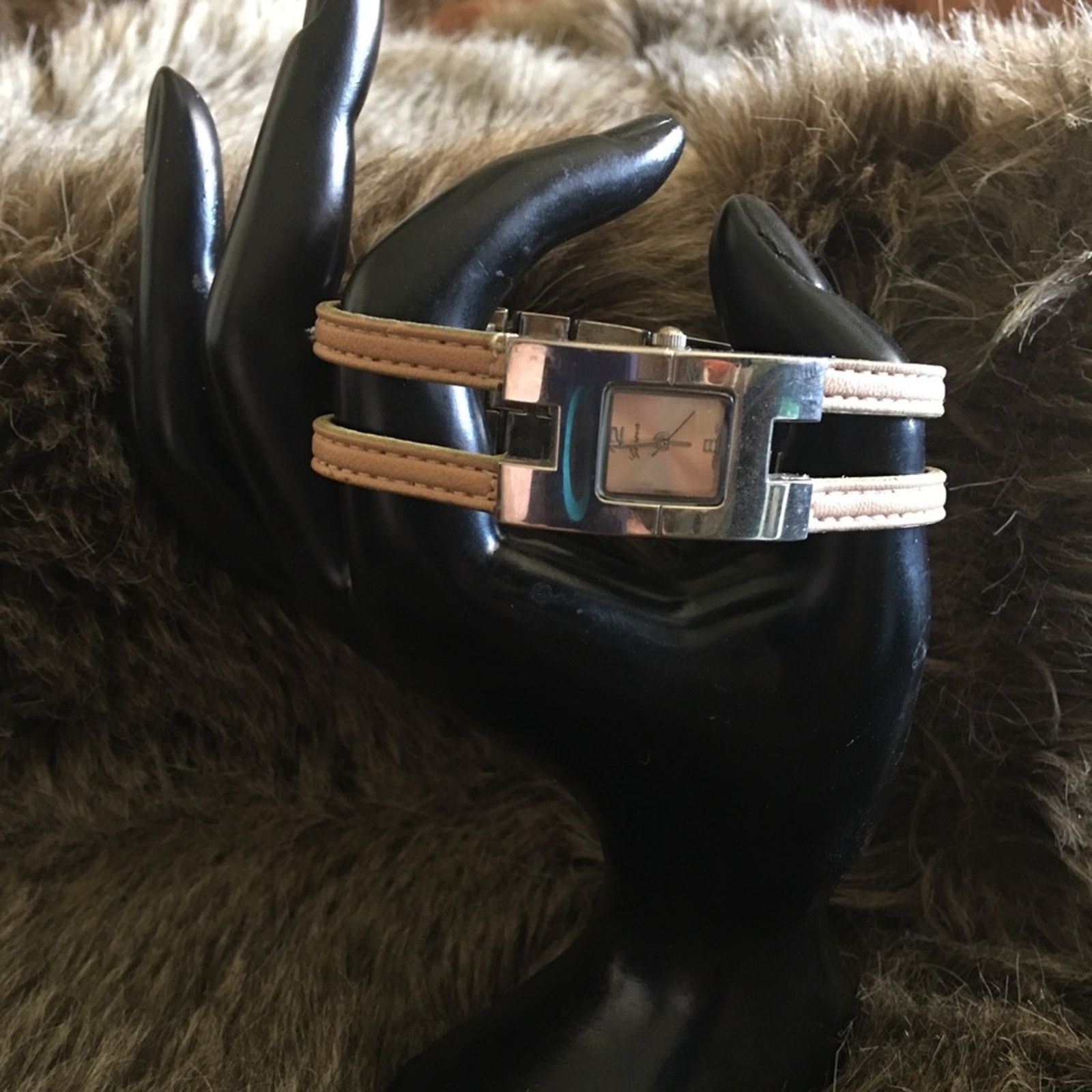 Geneva Ladies Geneva leather & silver tone band watch Size ONE SIZE - 2 Thumbnail