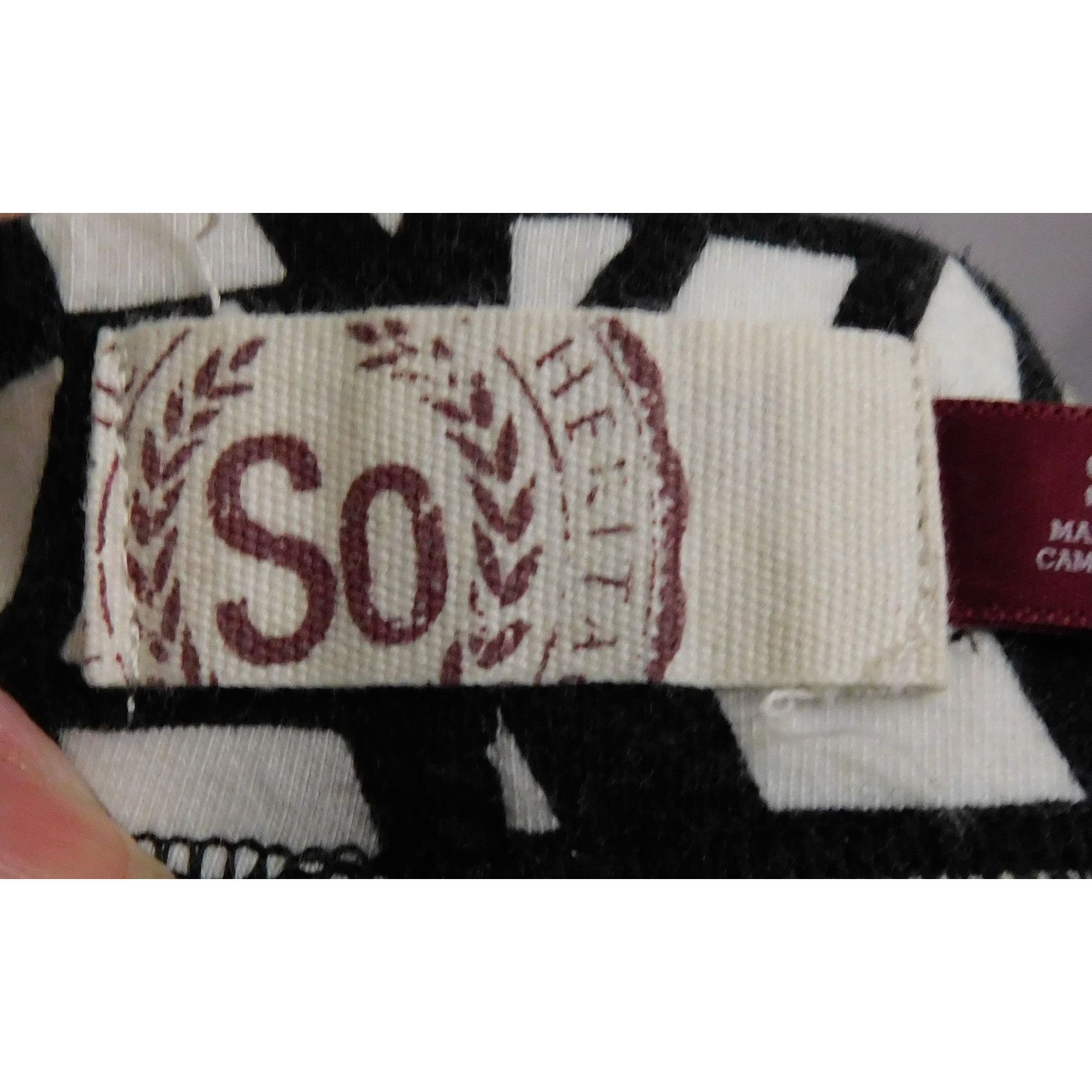 Other SO Black And White Abstract Skater Skirt Size 23" - 3 Thumbnail