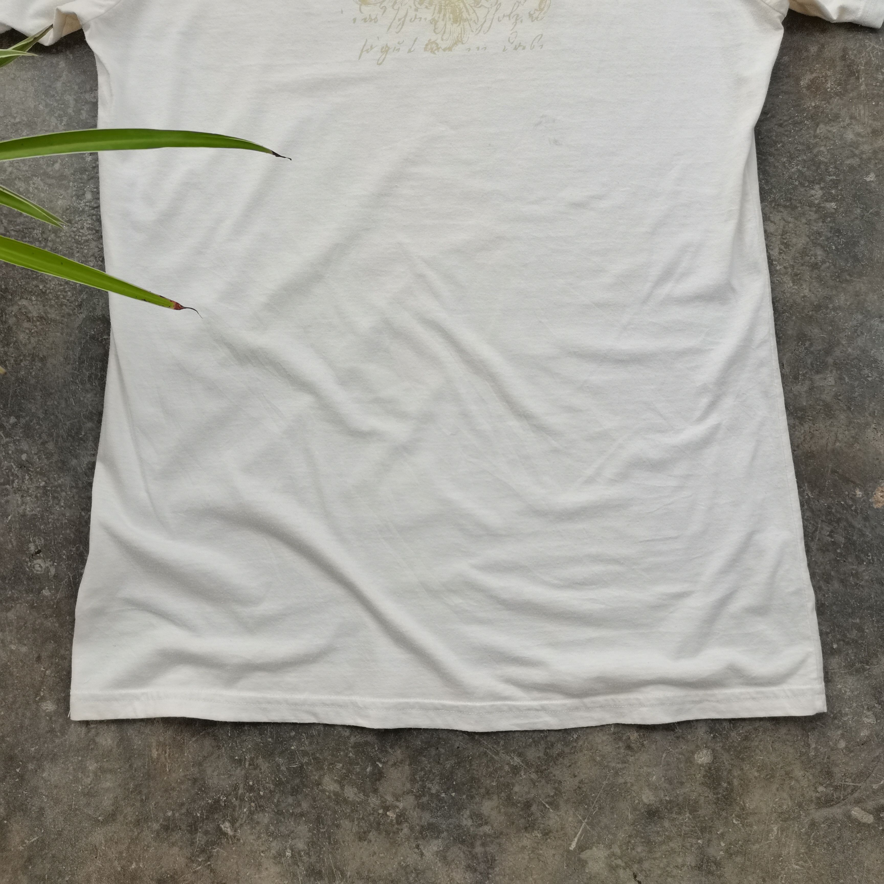 Anime Crazy Vintage Rare 2002 NARUTO Tshirt Size US L / EU 52-54 / 3 - 6 Thumbnail