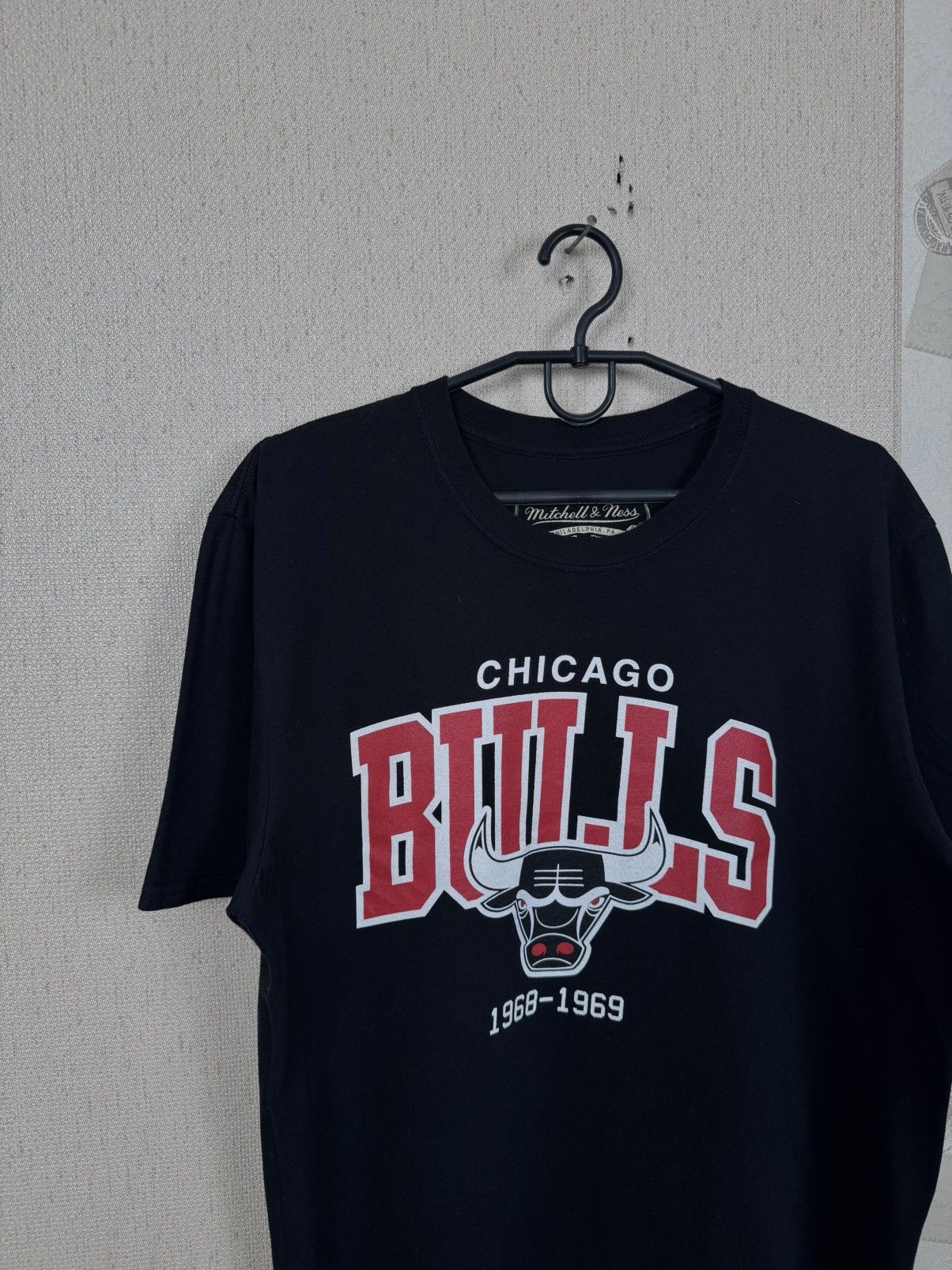 Mitchell & Ness Chicago Bull T shirt Mitchel & Ness Basketball Black L Size US L / EU 52-54 / 3 - 7 Thumbnail