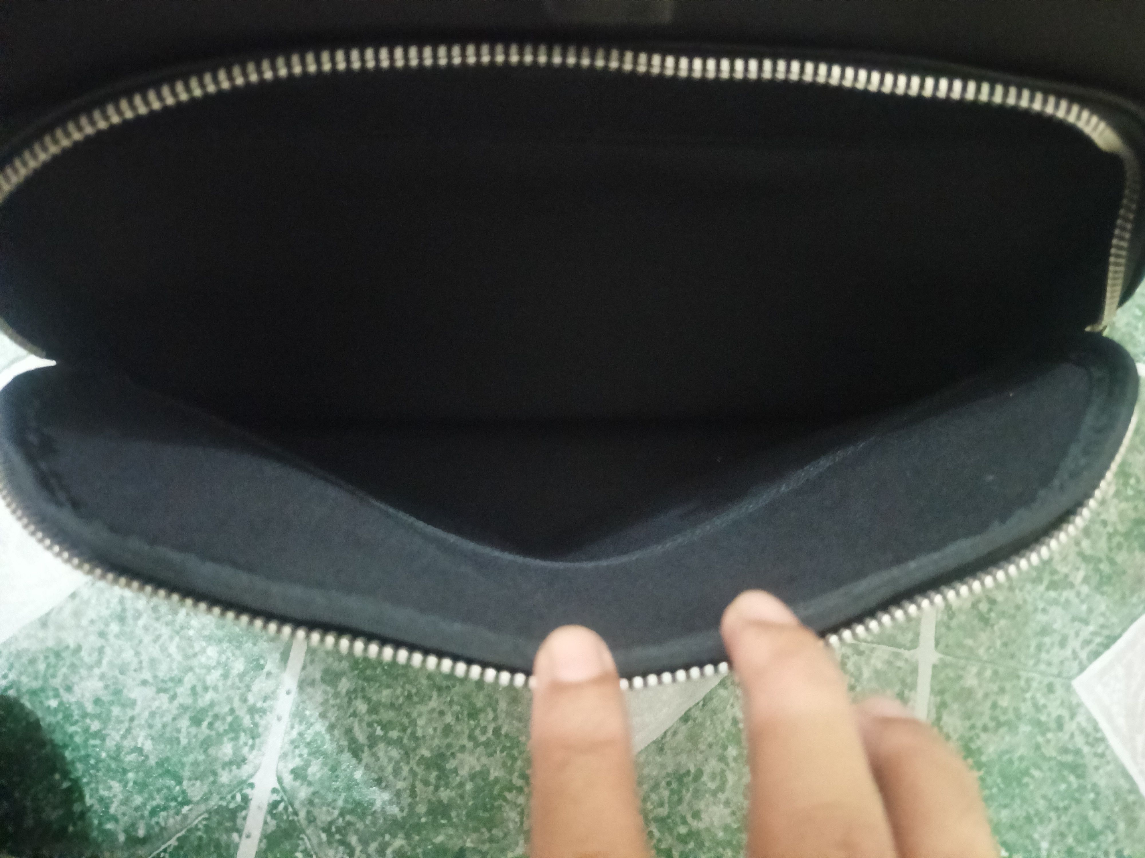 Japanese Brand × Y's for Men × Yohji Yamamoto Y'SACCS pour tous By Yohji Yamamoto Sling Messenger Bag Size ONE SIZE - 13 Thumbnail