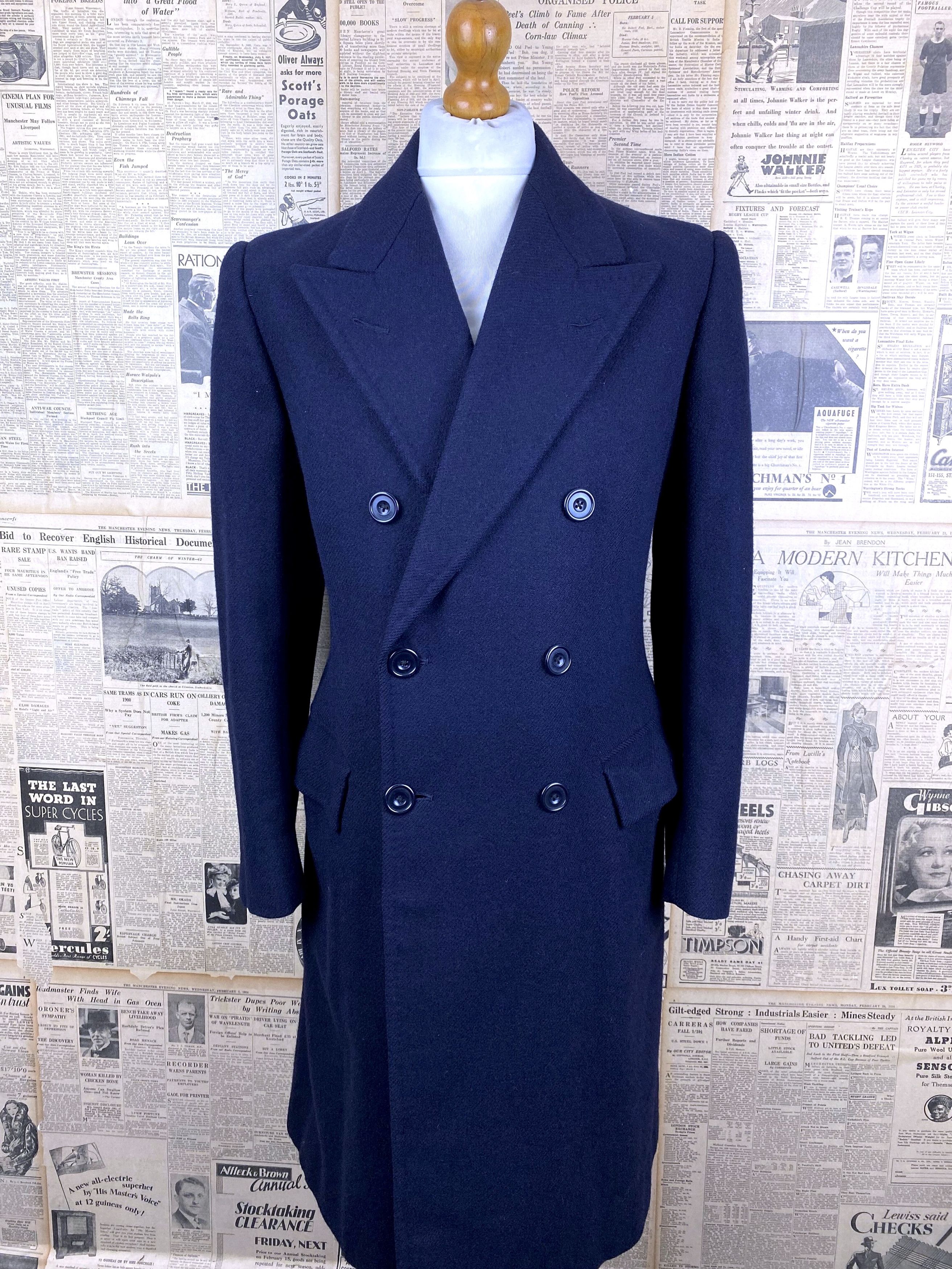 Vintage 1977 SAVILE ROW BESPOKE DOUBLE BREASTED CHESTERFIELD COAT Size US M / EU 48-50 / 2 - 1 Thumbnail