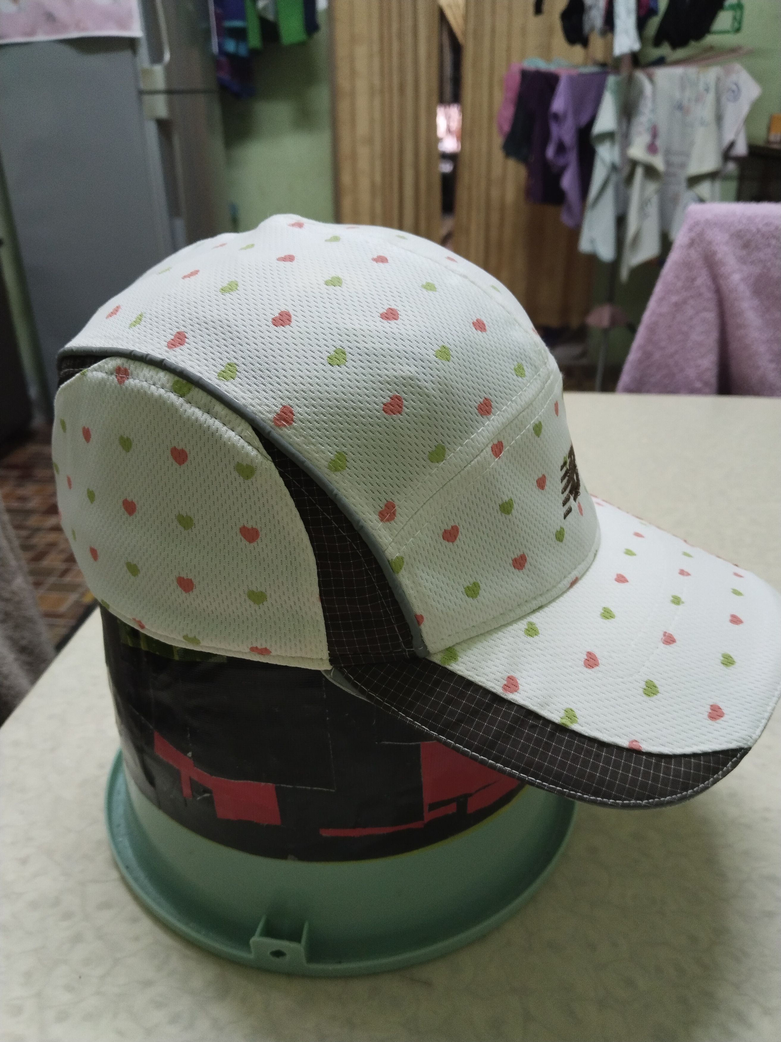 New Balance RARE 5 PANEL NEW BALANCE CAP ADJUSTABLE VELCRO STRAPBACK Size ONE SIZE - 4 Thumbnail