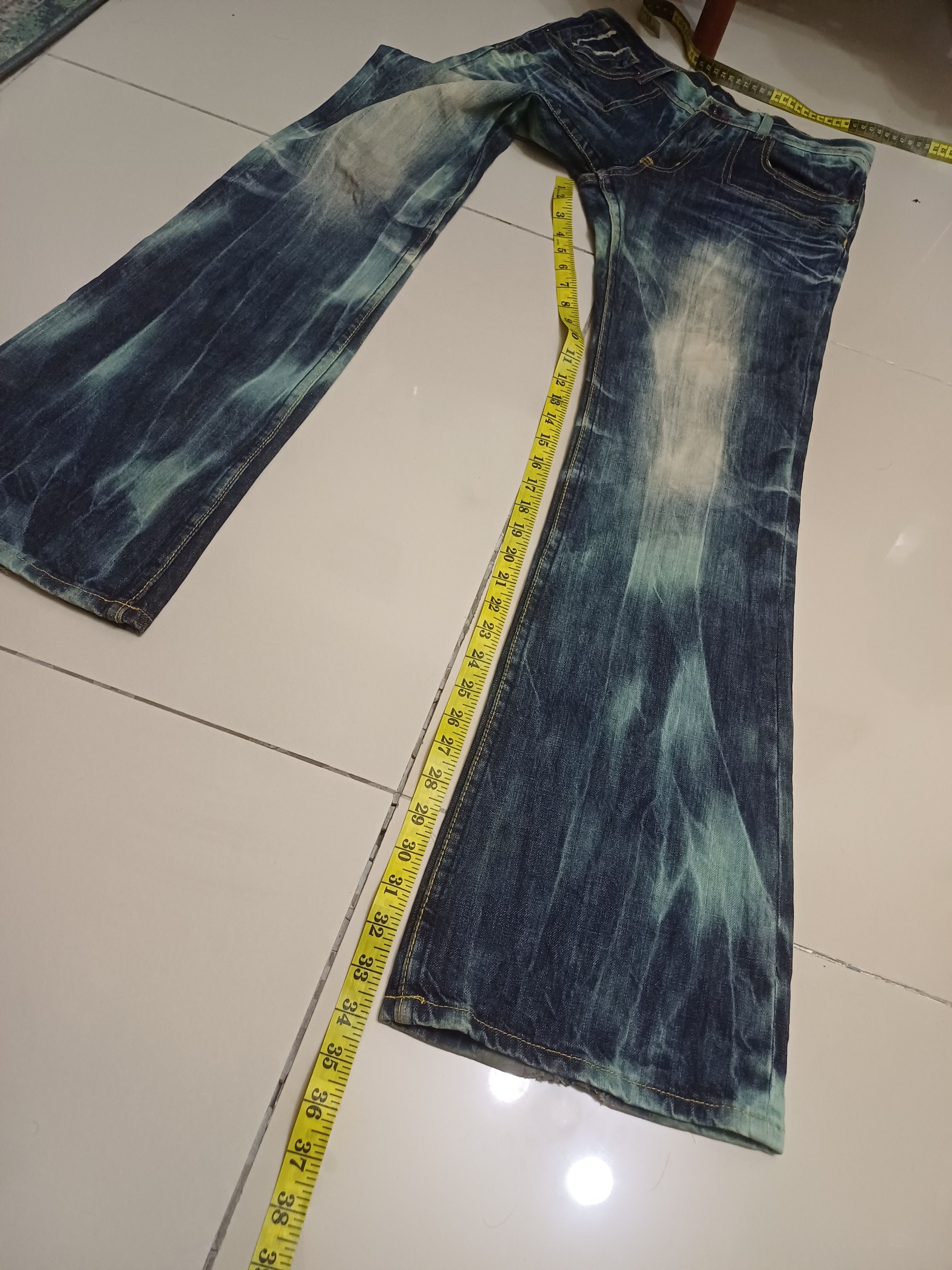 semanticdesign Crazy flared jeans, semantic design ..snake leather Size US 32 / EU 48 - 21 Thumbnail