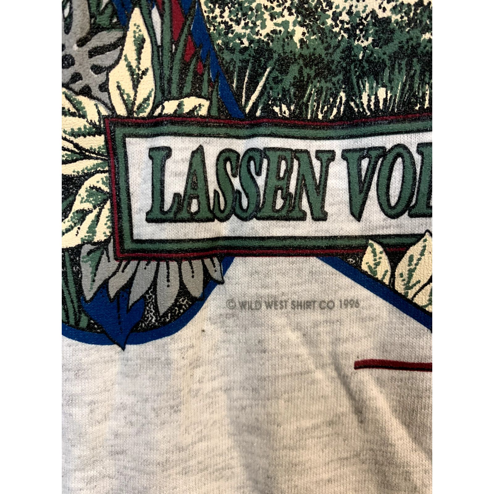 Jerzees Vintage Volcano Shirt Jerzees Go Climb Lassen Volcanic Tee L Size US L / EU 52-54 / 3 - 9 Thumbnail