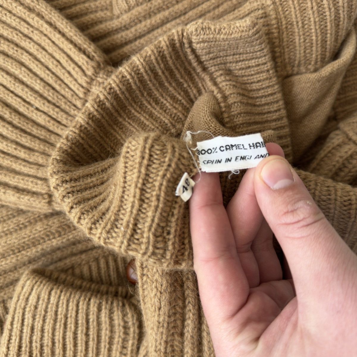 Fedeli Fedeli Camel Hair Cardigan Size US M / EU 48-50 / 2 - 7 Thumbnail