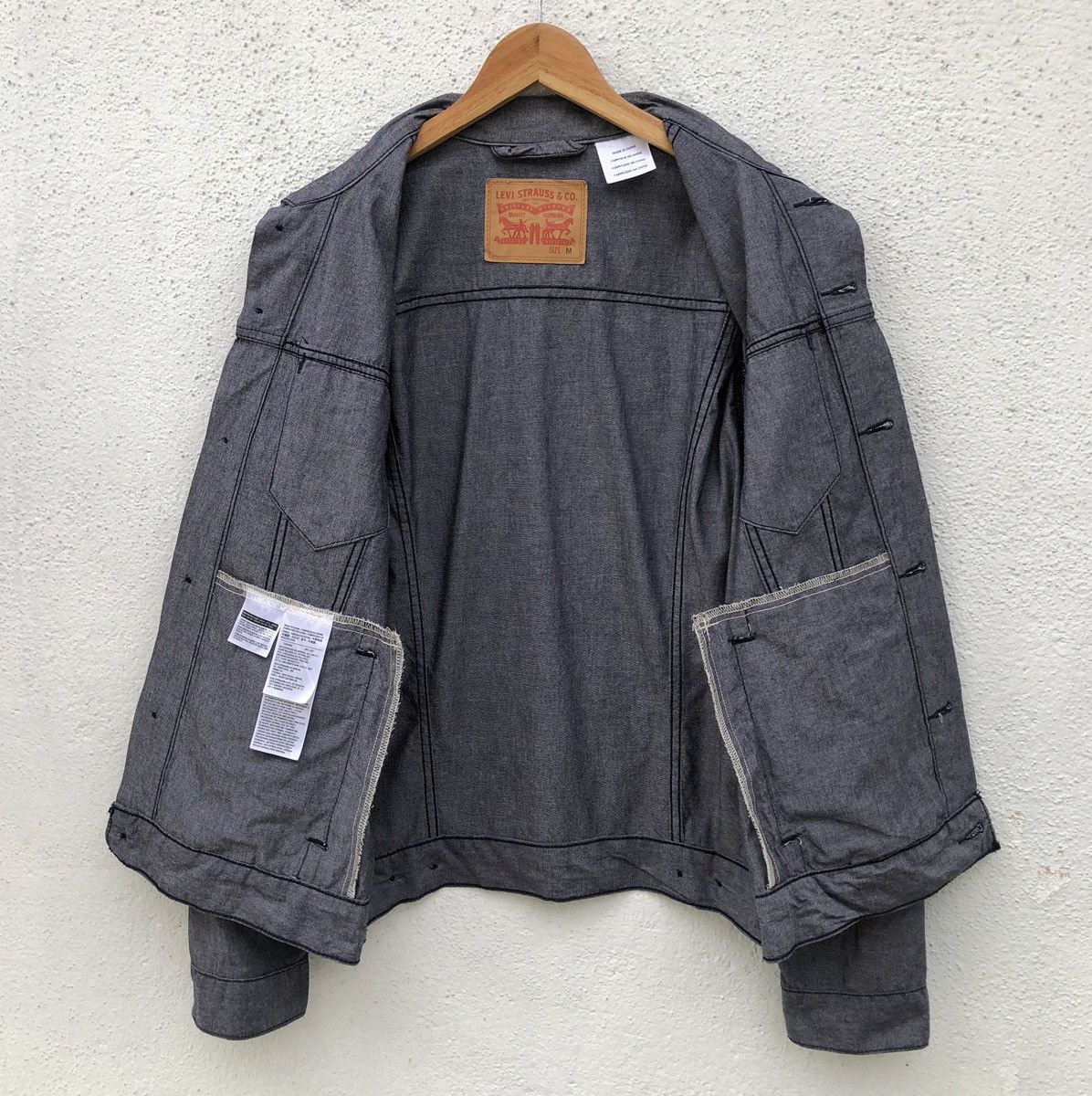 Levi's Vintage Levis Trucker Chambray Jacket Size US M / EU 48-50 / 2 - 3 Thumbnail