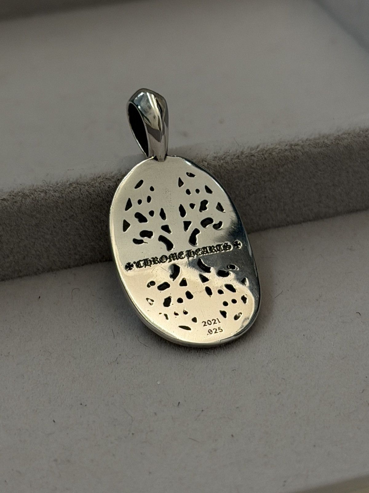 Chrome Hearts Chrome Hearts Classic Oval Diamond Pave Pendant Size ONE SIZE - 10 Thumbnail