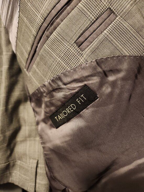 Jos. A. Bank jos.a.bank men's 80%wool 20%silk 2 PC suit size: 46R Size 46R - 4 Thumbnail