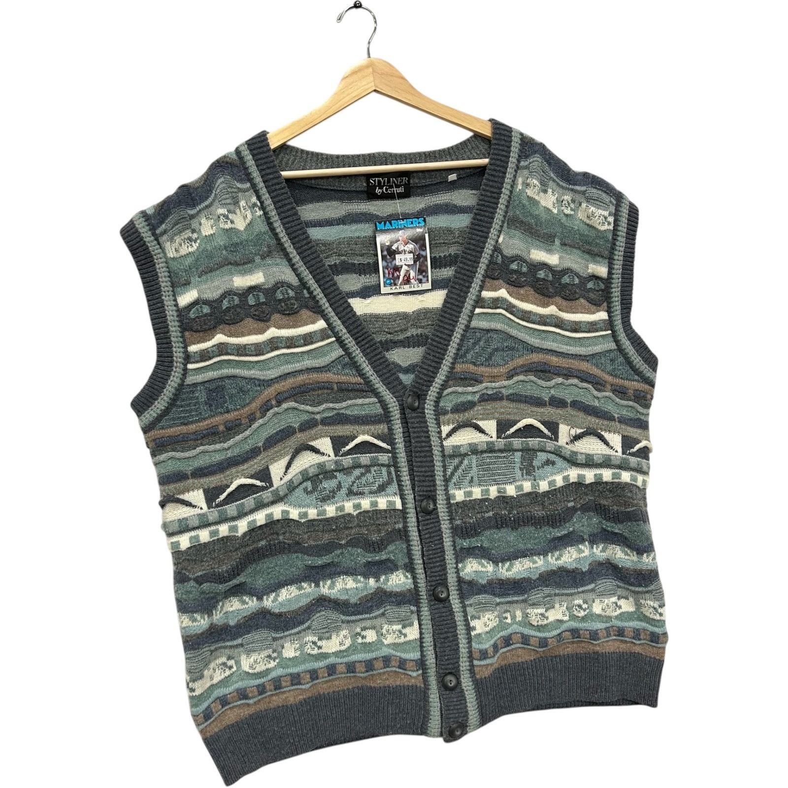 Vintage Vintage 3D Patterned Knit Button Down Sweater Vest XL Size US L / EU 52-54 / 3 - 4 Thumbnail
