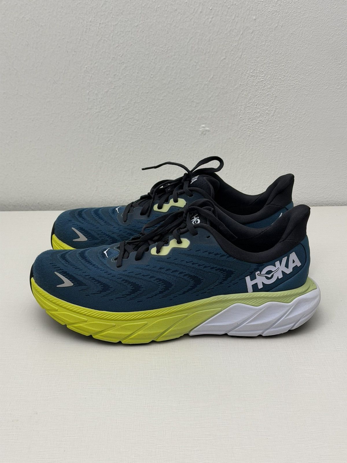 Hoka Hoka One One Arahi 6 Blue Graphite Size 9.5 (No Insoles) Size US 9.5 / EU 42-43 - 1 Thumbnail