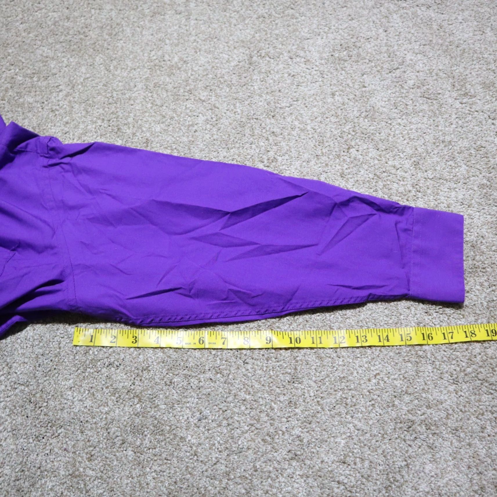 Alexander Julian Alexander Julian Colours Button Up Shirt Long Sleeve Mens XL 17 17.5 32/33 Purple Cotton Blend Solid Button-Down Shirt Men Size US M / EU 48-50 / 2 - 7 Thumbnail