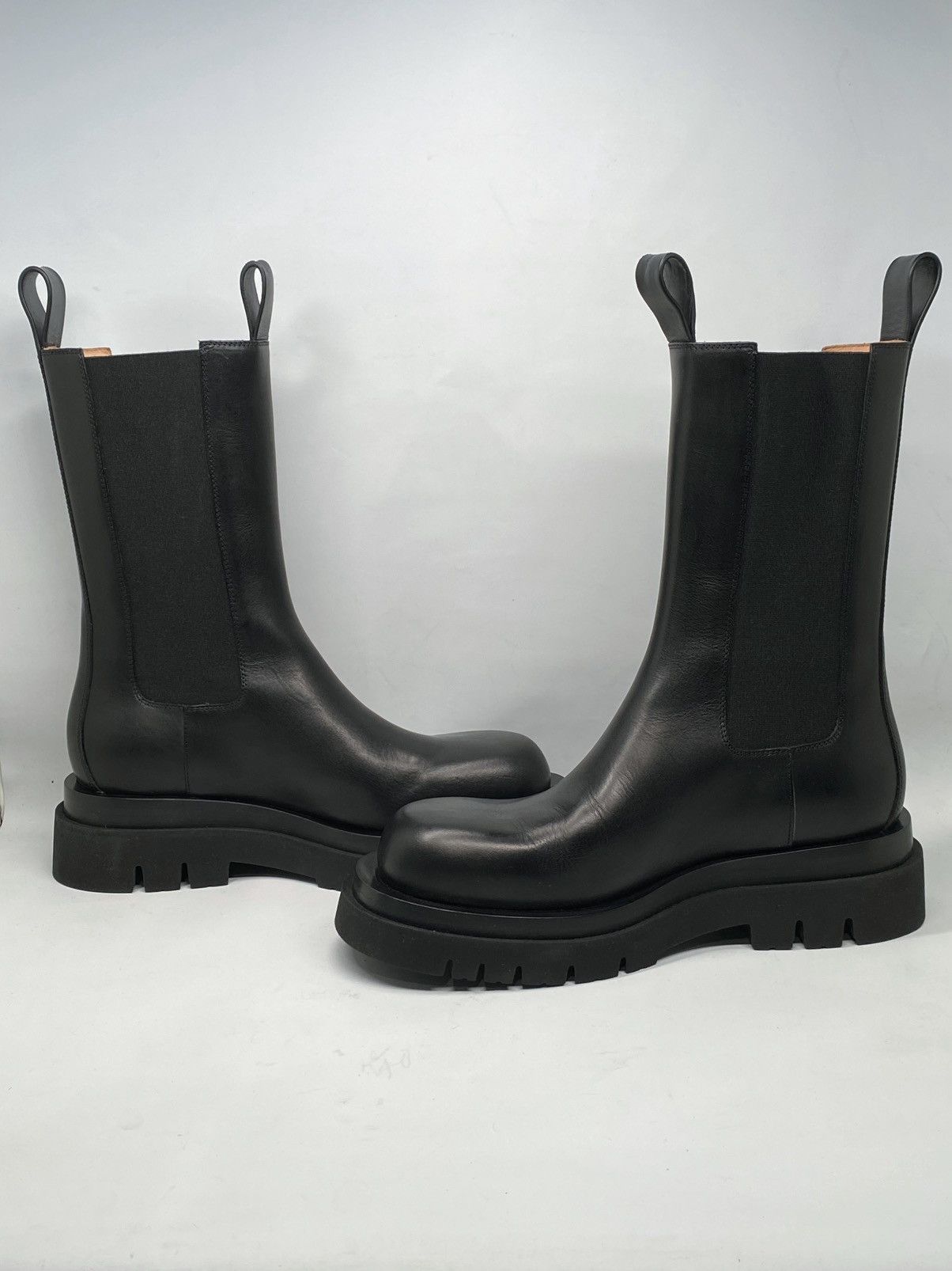 Bottega Veneta Bottega Veneta Lug Sole Leather Boots size 40 Size US 10 / IT 40 - 1 Thumbnail