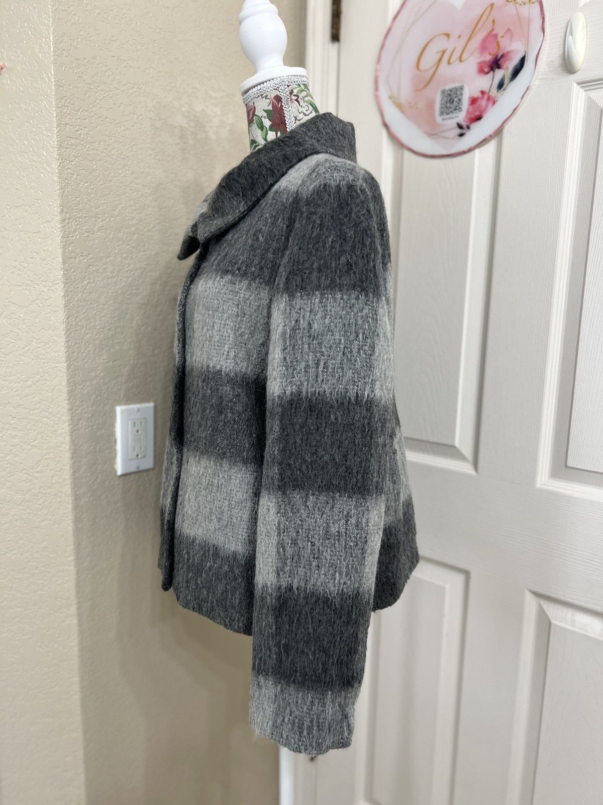 Talbots Talbots Gray Plaid alpaca, Wool Blend Women's Jacket size 14 Size XL / US 12-14 / IT 48-50 - 4 Thumbnail