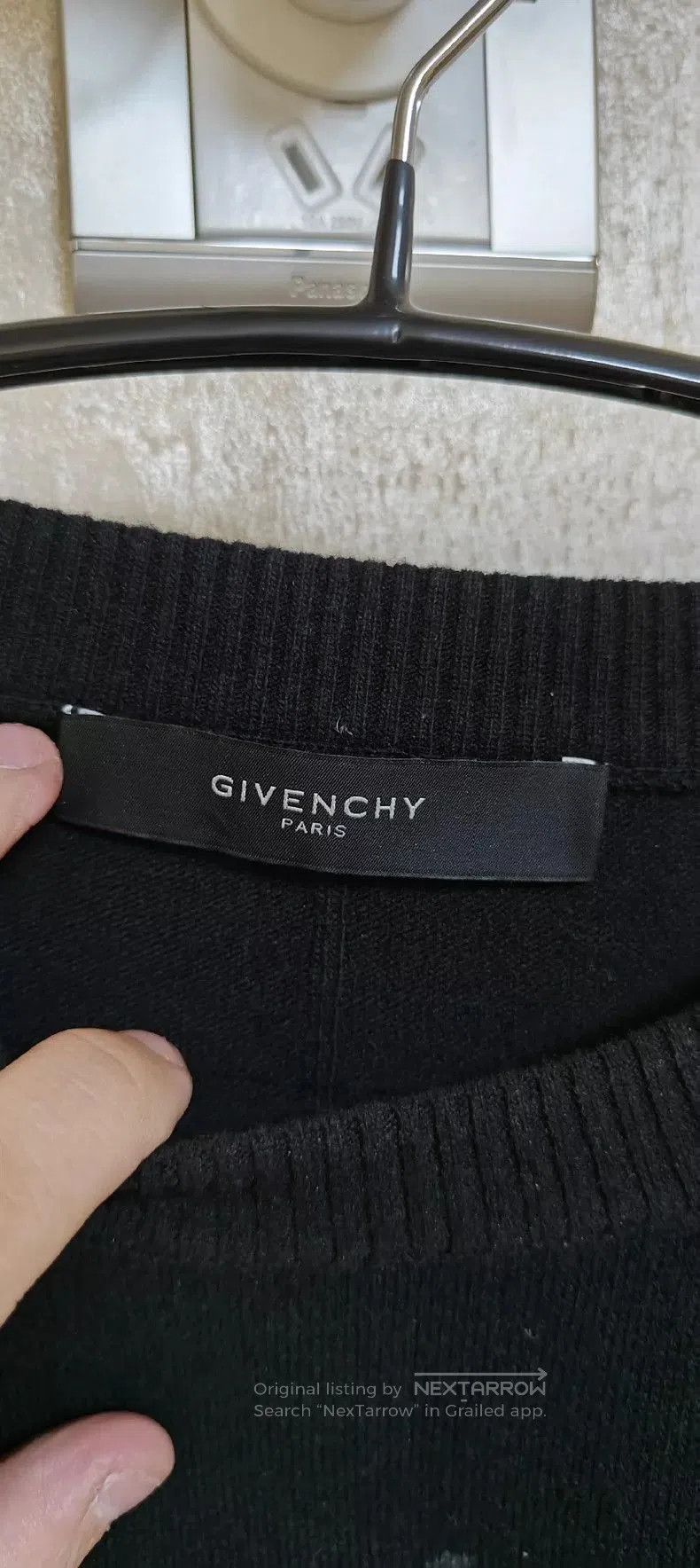 Givenchy Givenchy Dog Head Sweater . Size US M / EU 48-50 / 2 - 4 Thumbnail