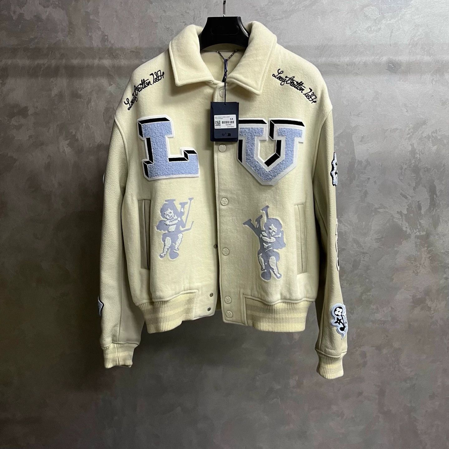 Louis Vuitton Louis Vuitton White Cartoon Baseball Jacket Size US L / EU 52-54 / 3 - 1 Thumbnail