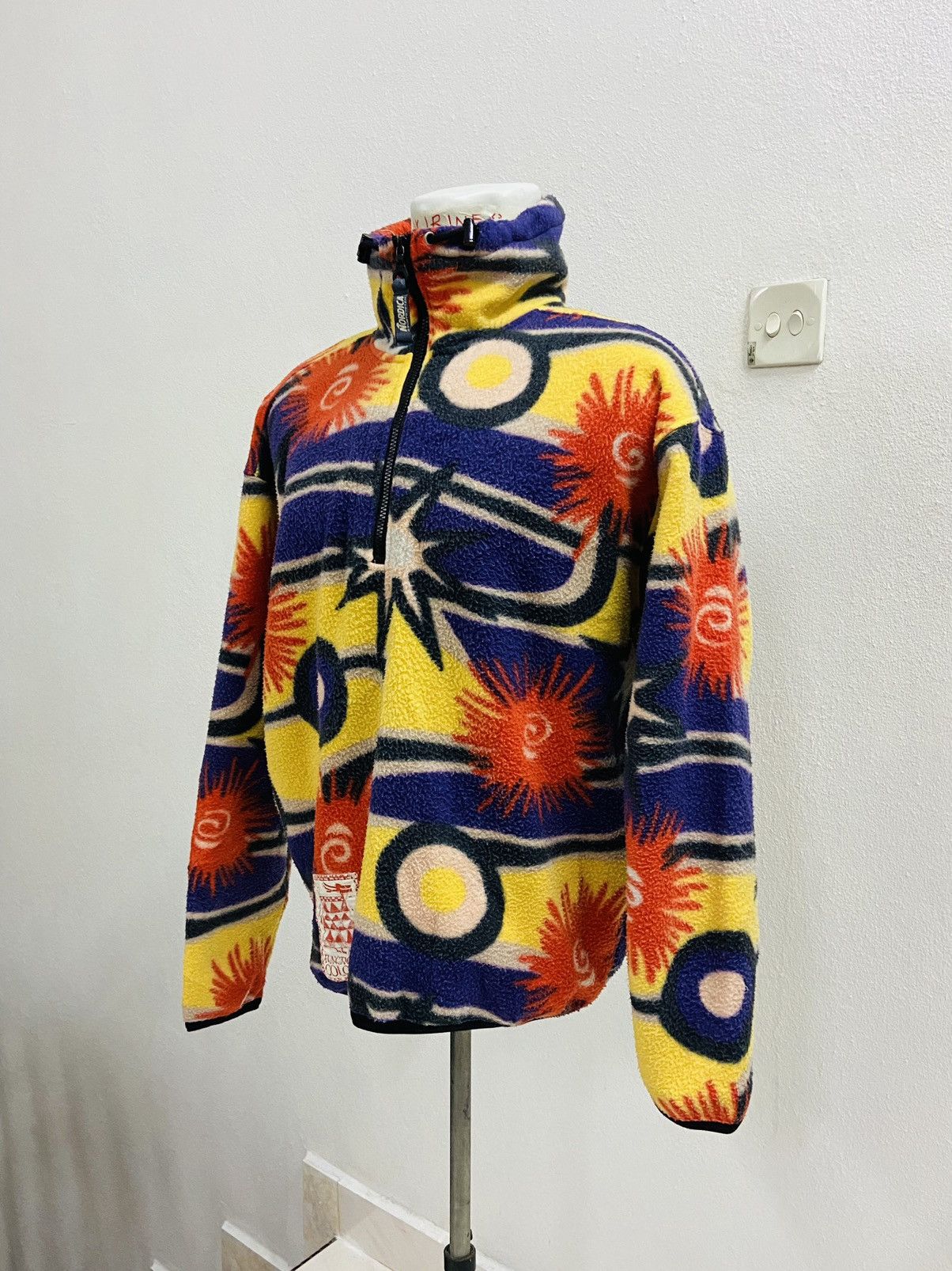 Vintage NORDICA PULLOVER Size US M / EU 48-50 / 2 - 5 Thumbnail