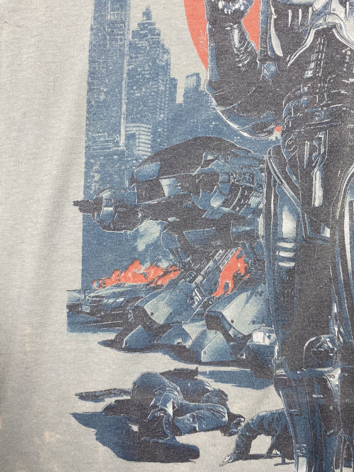 Vintage Vintage Robocop Movie Tee T Shirt 90s Size XL Size US XL / EU 56 / 4 - 9 Thumbnail
