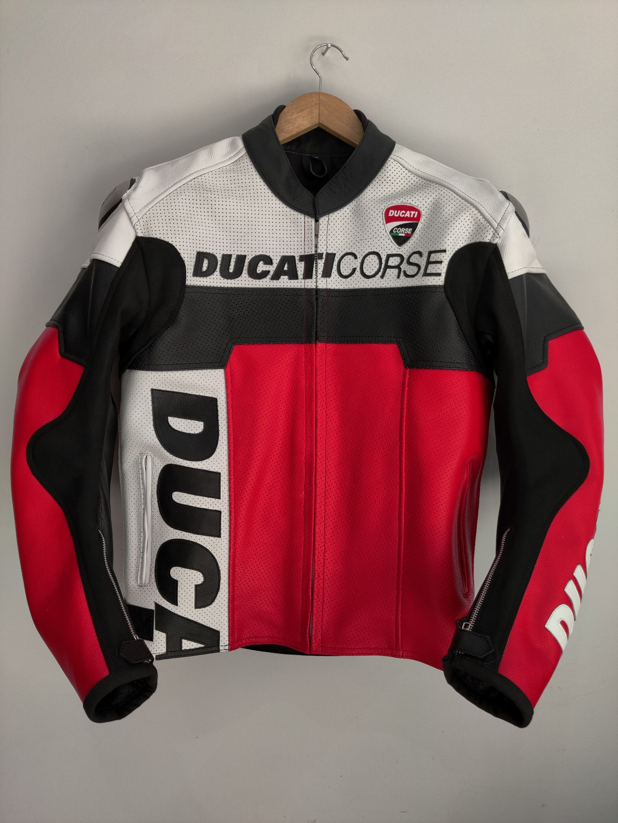 💀🔥 DUCATI CORSE MOTORCYCLE LEATHER JACKET STREETWEAR