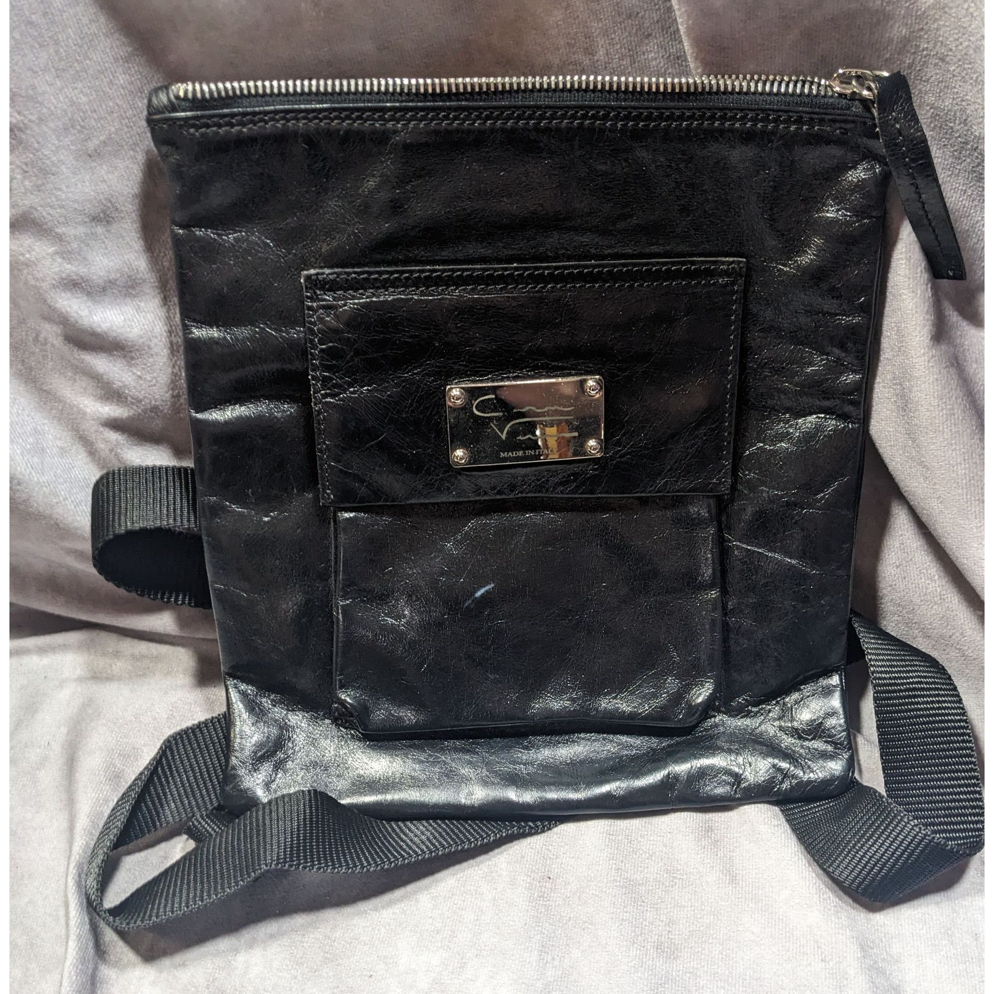 Other Vintage Designer Italian Leather Black Crossbody Bag Size ONE SIZE - 5 Thumbnail