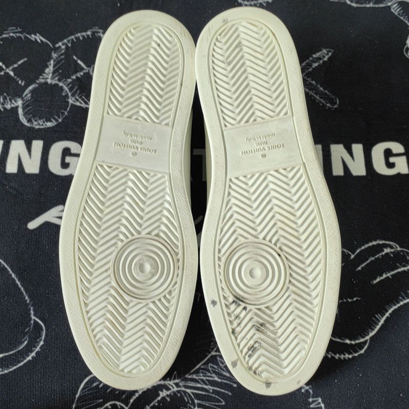 Louis Vuitton Louis Vuitton Rivoli Low-Top Sneakers for Men - Size US 9.5 / EU 42-43 - 4 Thumbnail
