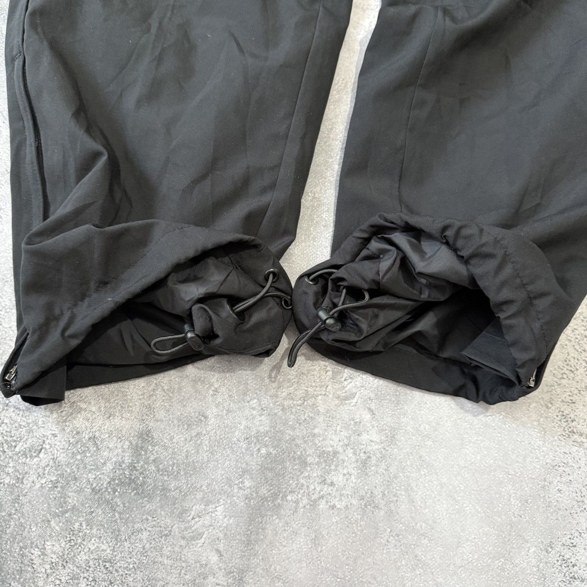 Nike Vintage Nike Nylon Track Pants Y2K Size US 34 / EU 50 - 5 Thumbnail
