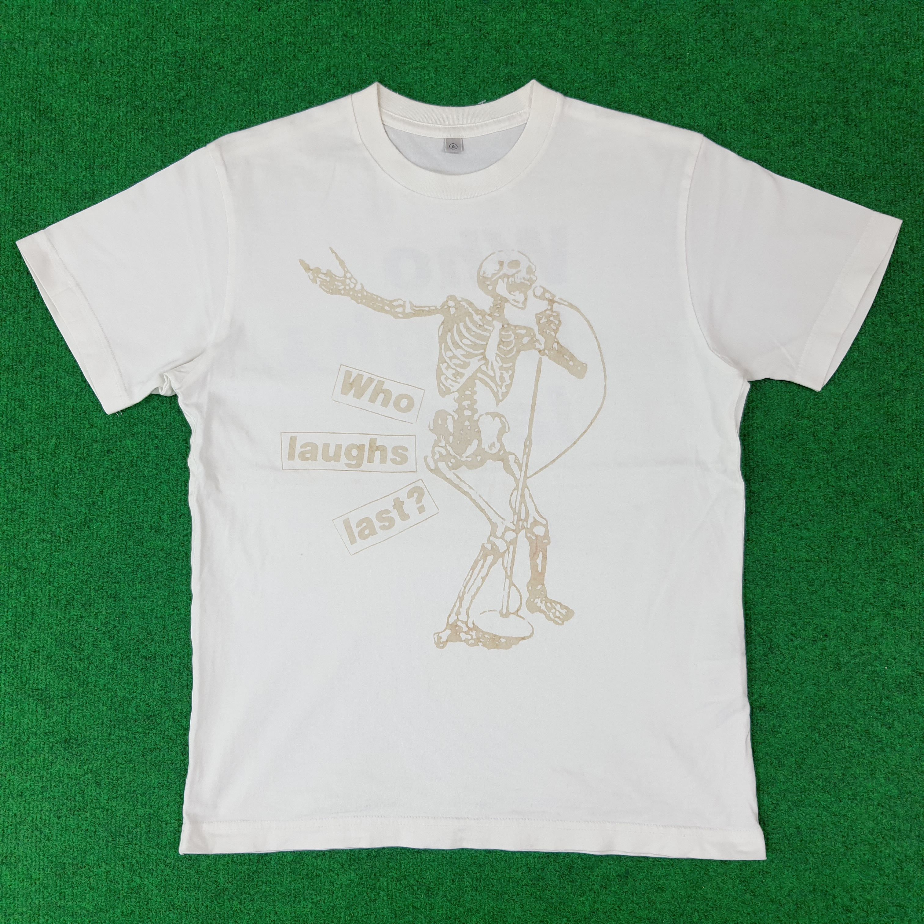 Barbara Kruger Vintage Barabar Kruger Streetwear Tshirt C223N28 Size US M / EU 48-50 / 2 - 1 Thumbnail